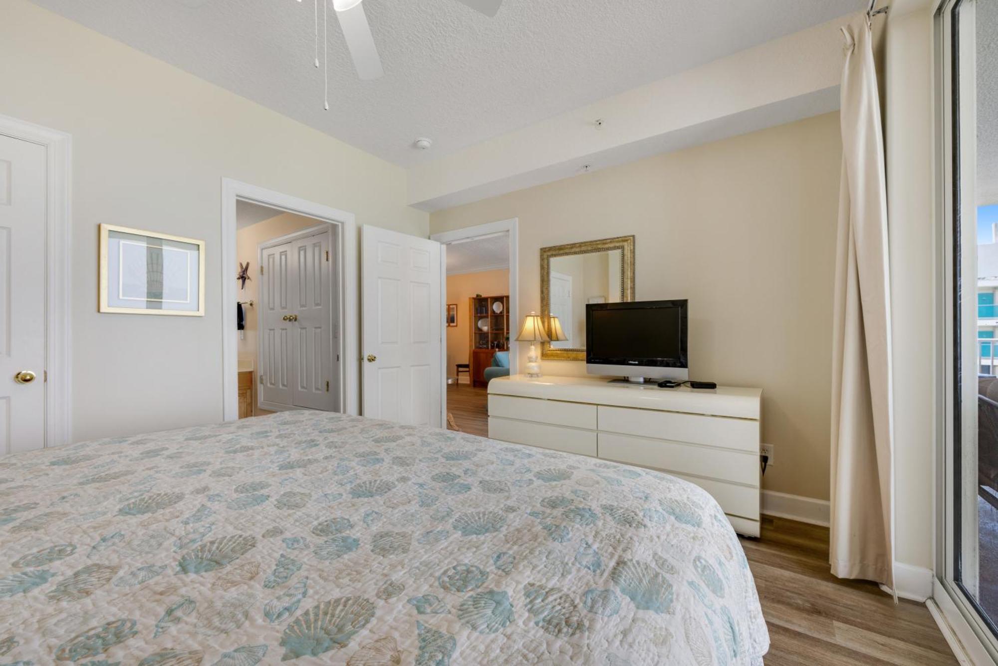 Ocean Reef 701 *