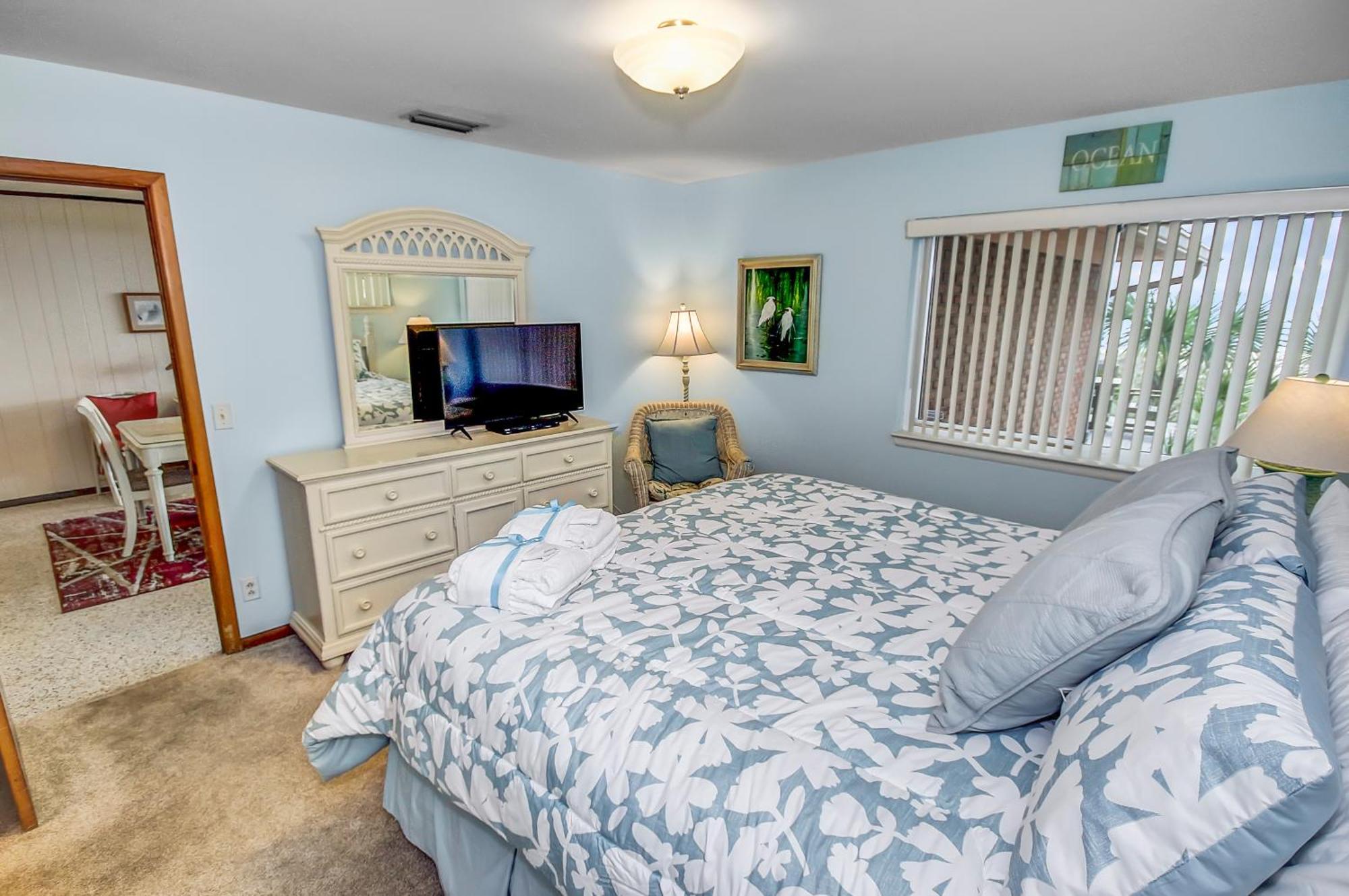 Gulf Front 3bd/2ba With Private Access! *