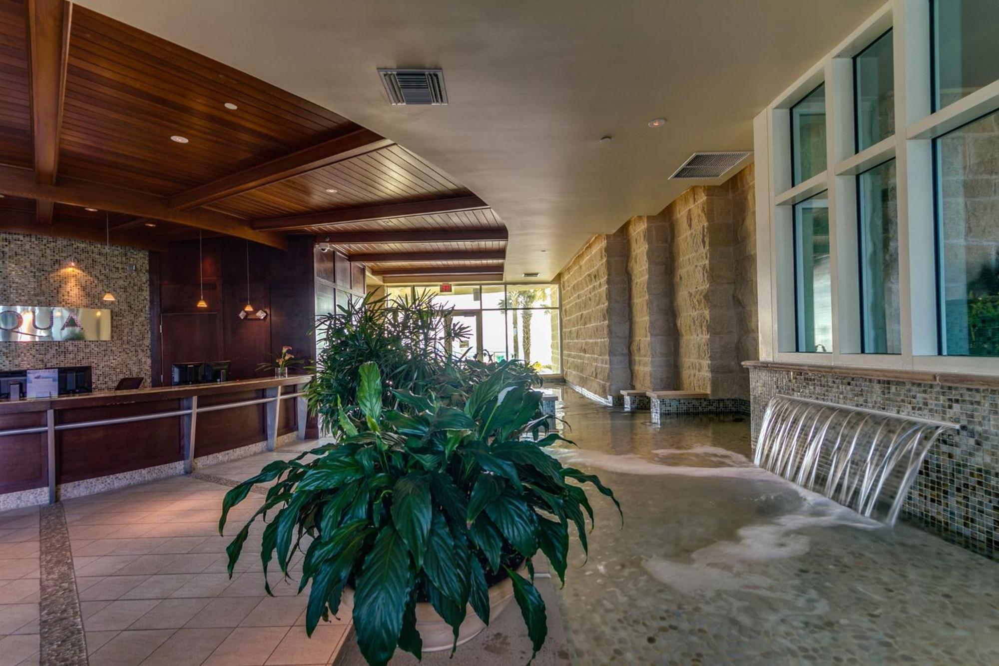 Holiday home Luxury Beachfront W/ 2 Balconies! Sleeps 8! Walk To Pier Park!