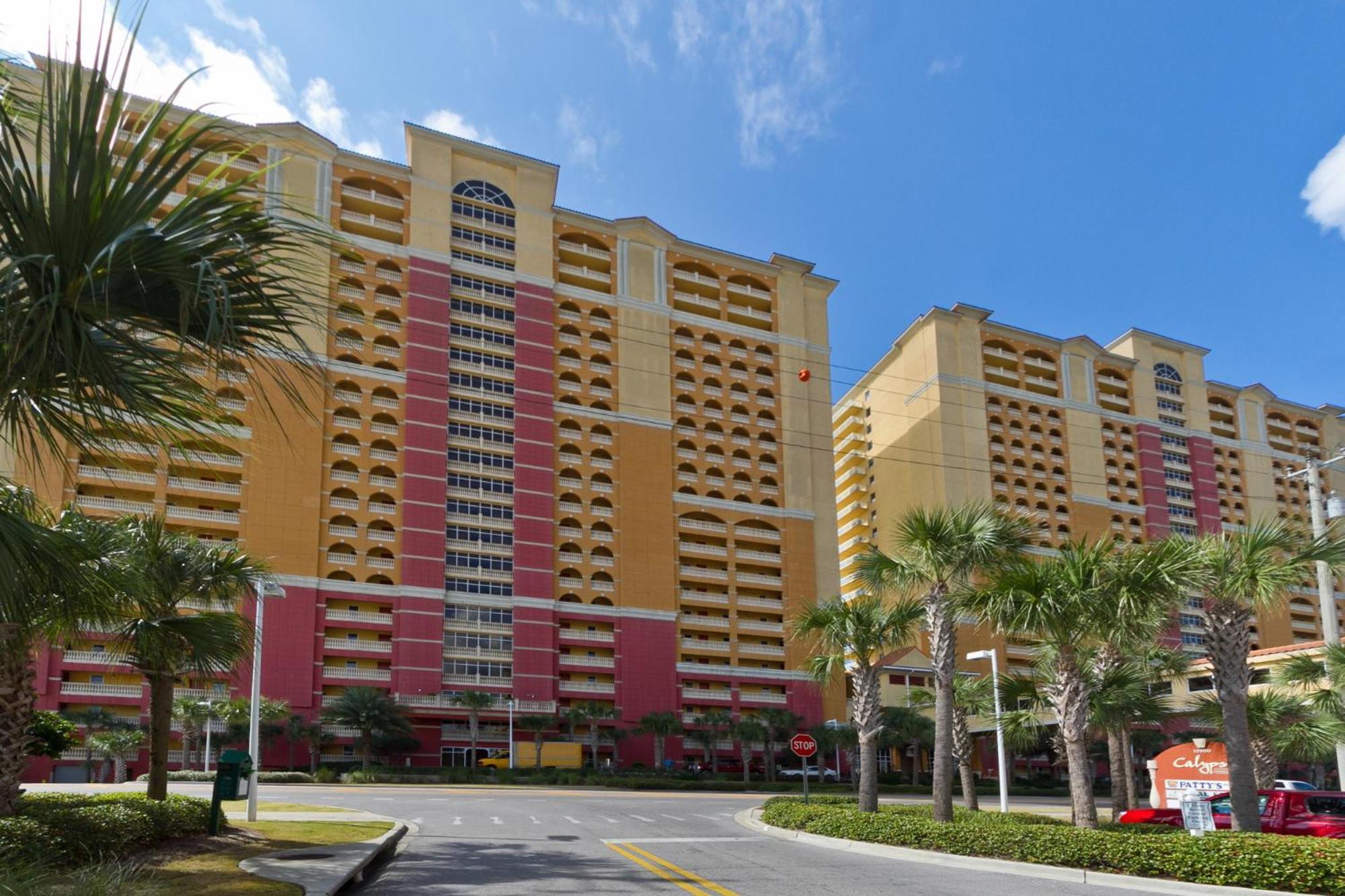 Right Across The Street From Pier Park! 2 Pools Overlooking Gulf!next To Pier Holiday home *