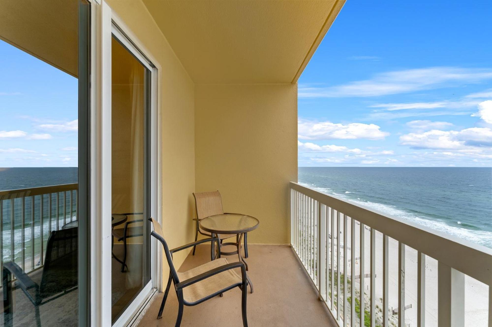 Holiday home Right Across The Street From Pier Park! 2 Pools Overlooking Gulf!next To Pier *