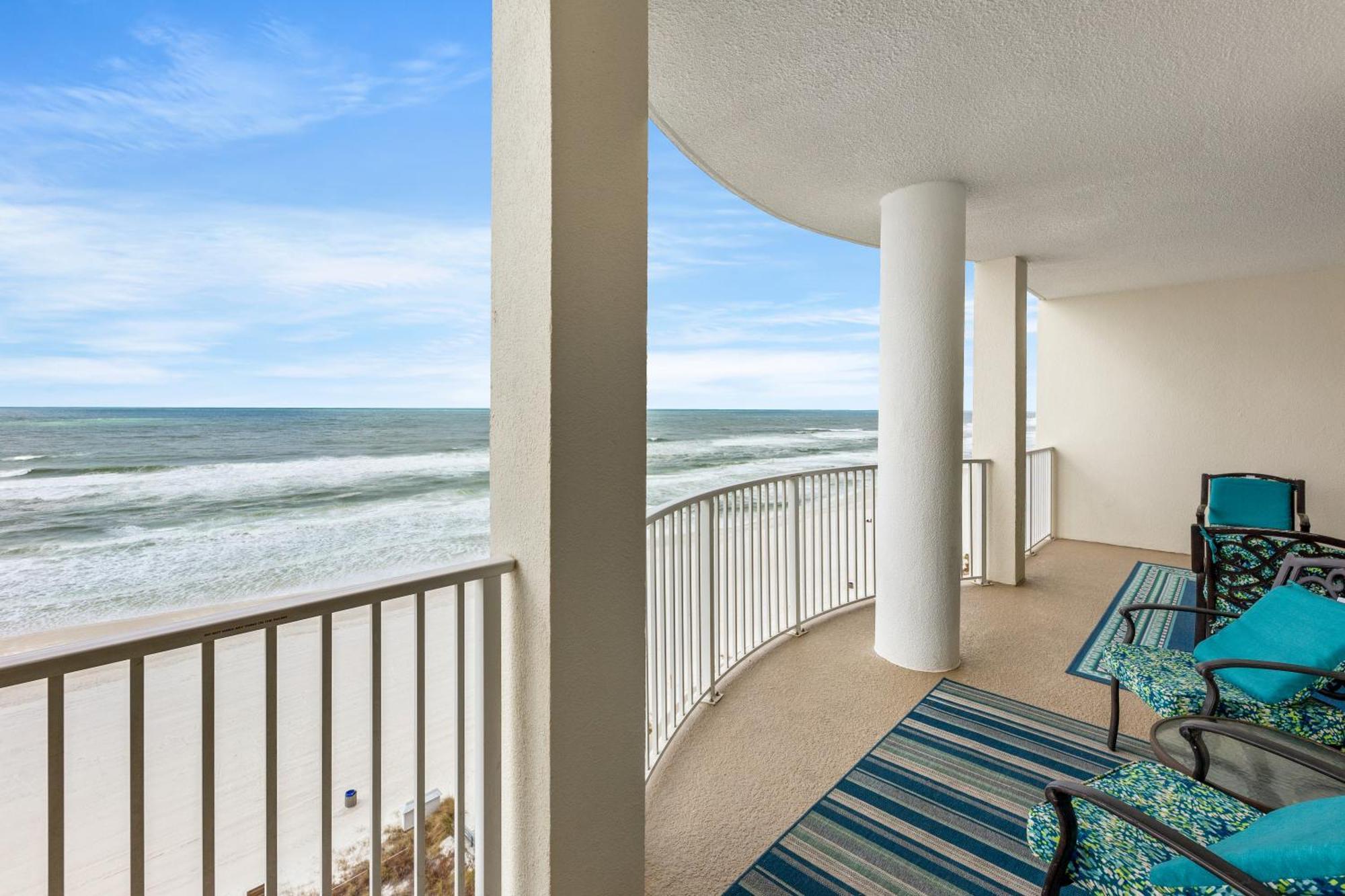 Large Balcony! Gulf Front Master Suite! Many Amenities On-site! * Panama City Beach