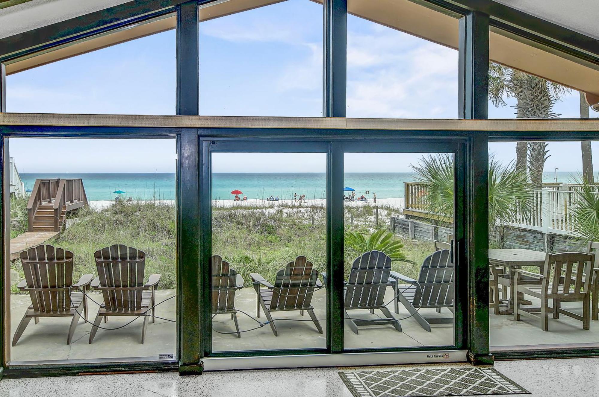 Holiday home Gulf Front 3bd/2ba With Private Access!