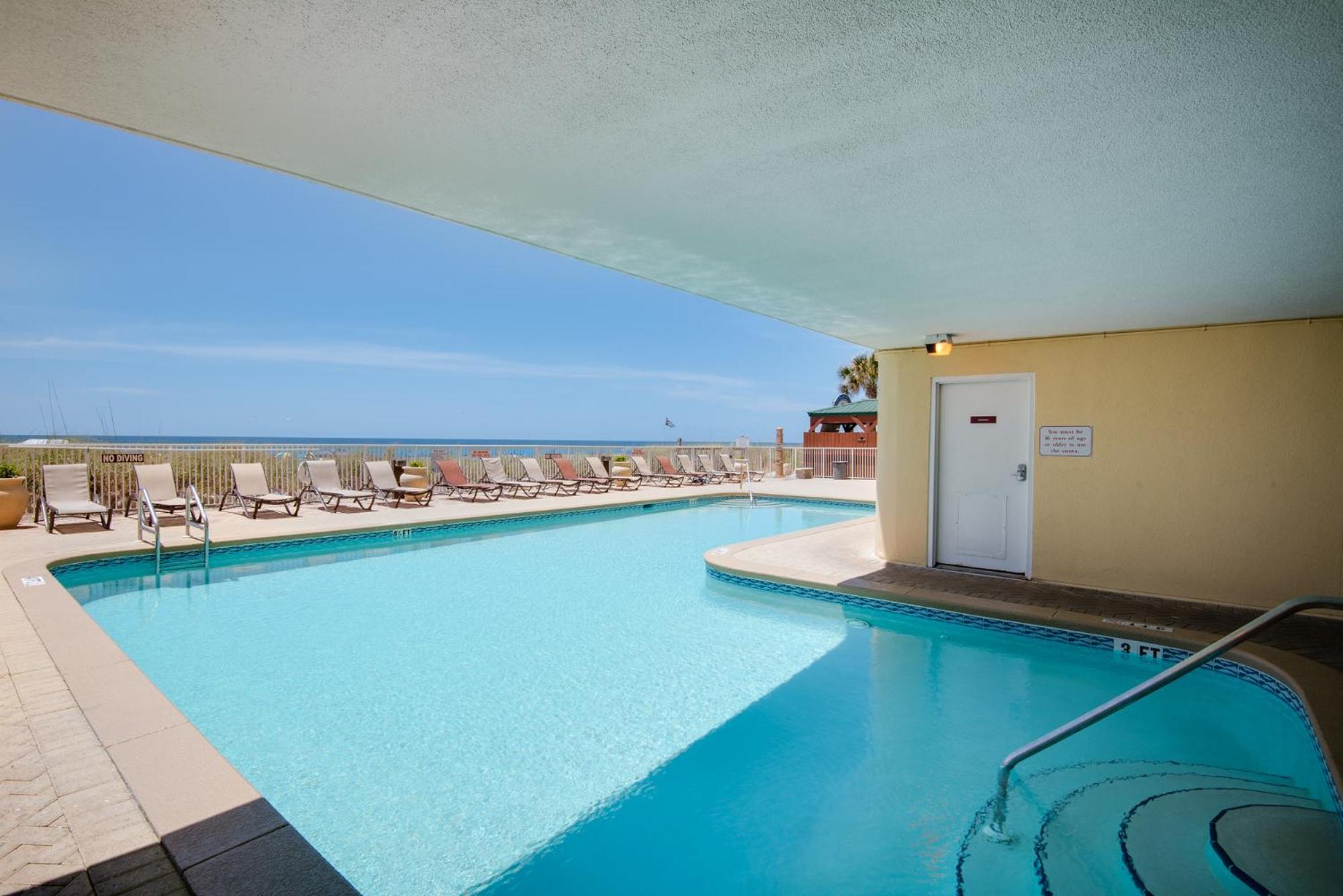 Large Balcony! Gulf Front Master Suite! Many Amenities On-site! Panama City Beach
