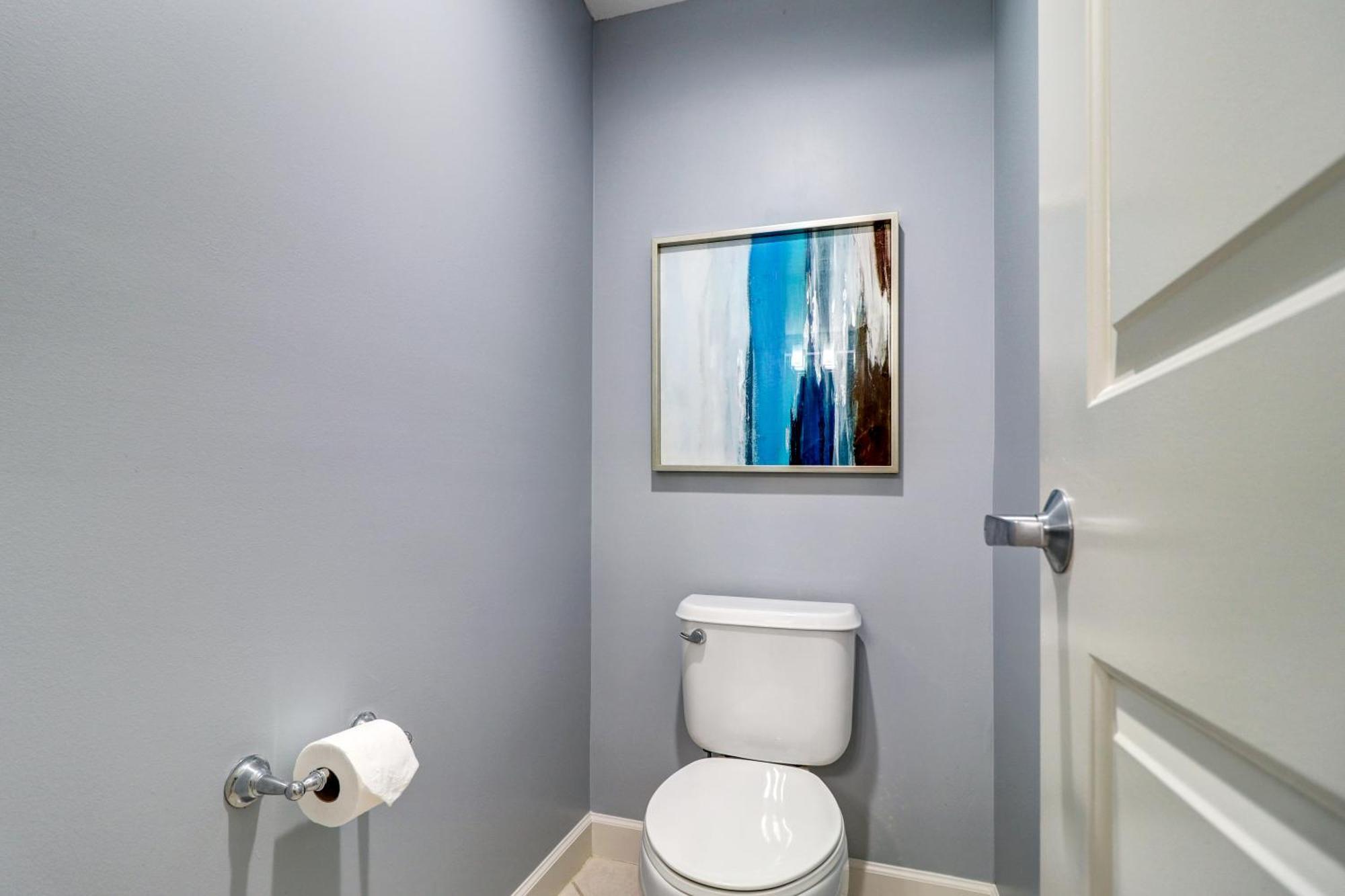 Gulf Front Master Suite! Directly On The Beach! 3 Bedroom / 2 Ba! Sleeps 8! *