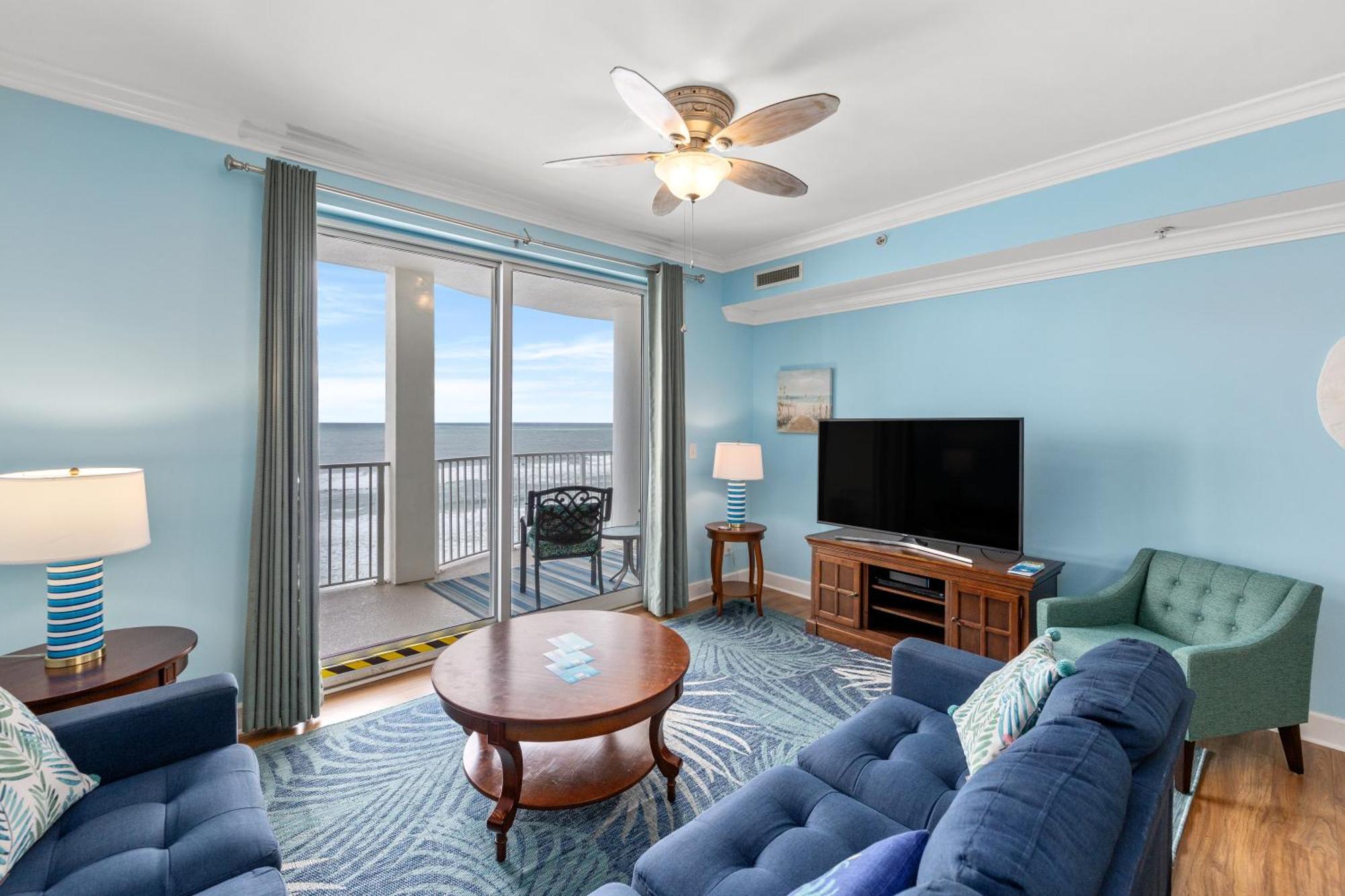 Large Balcony! Gulf Front Master Suite! Many Amenities On-site! Panama City Beach