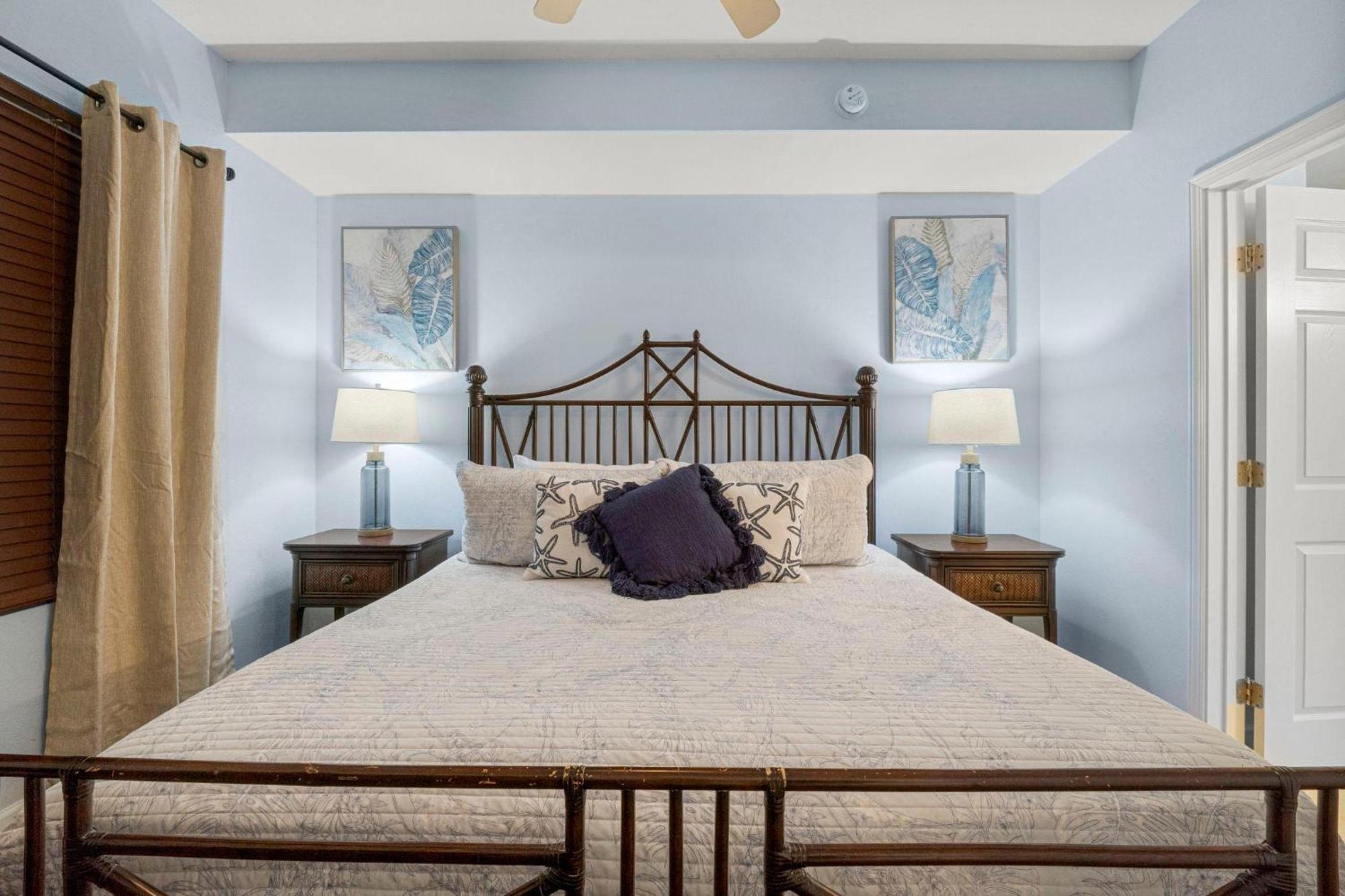 Tidewater 1111 Holiday home *