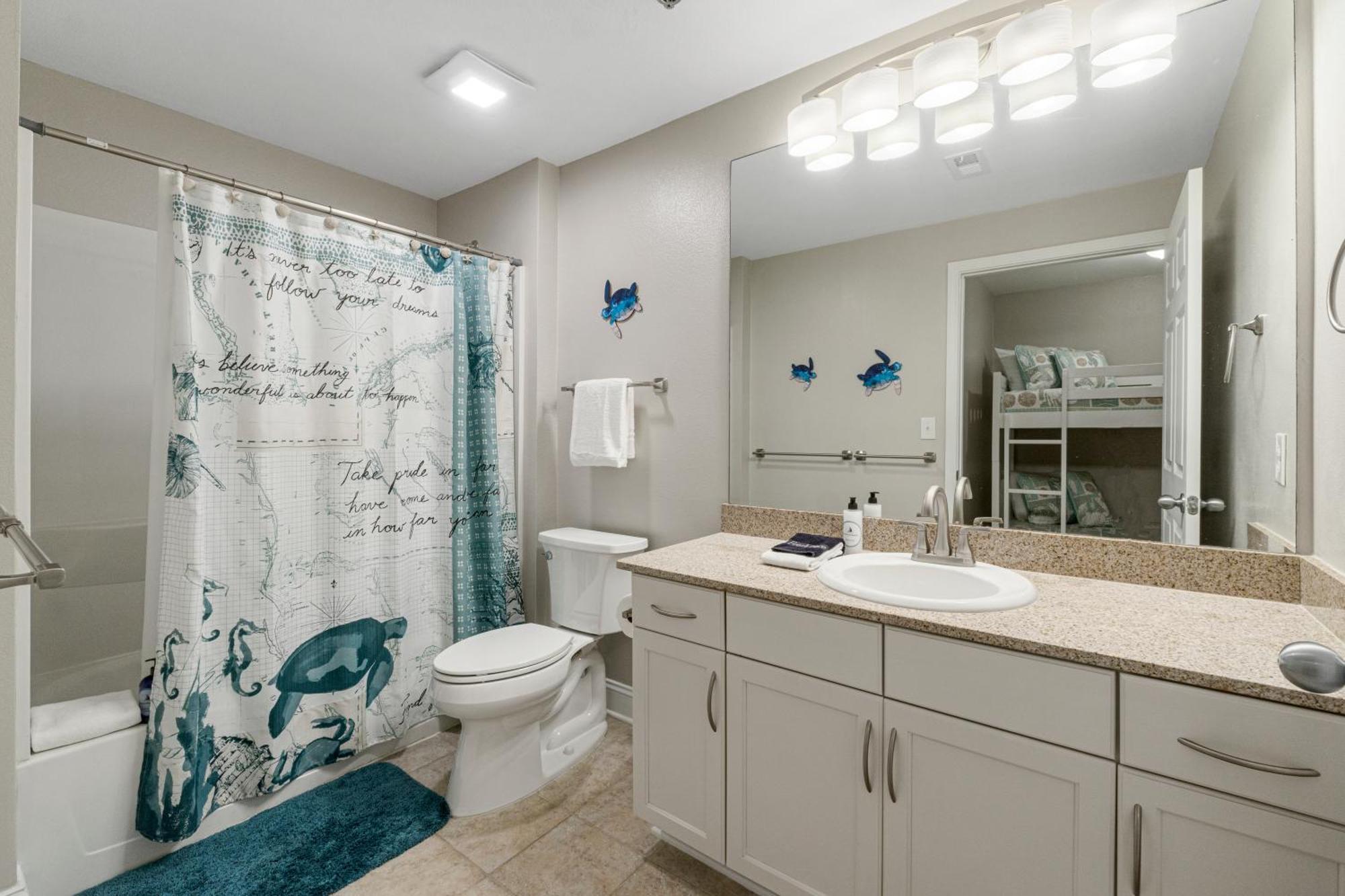 Lakeview Luxury At Laketown Wharf #235 By Nautical Holiday home *