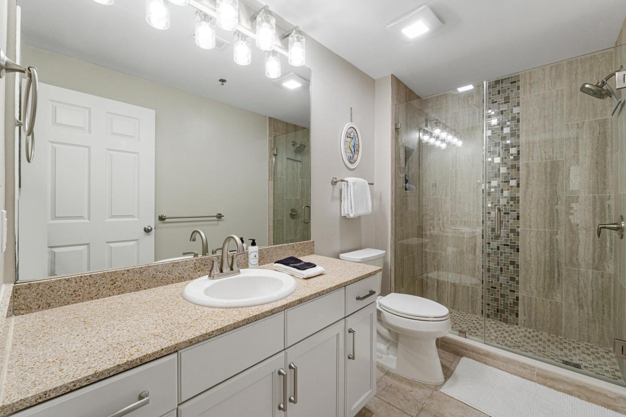 Lakeview Luxury At Laketown Wharf #235 By Nautical Panama City Beach