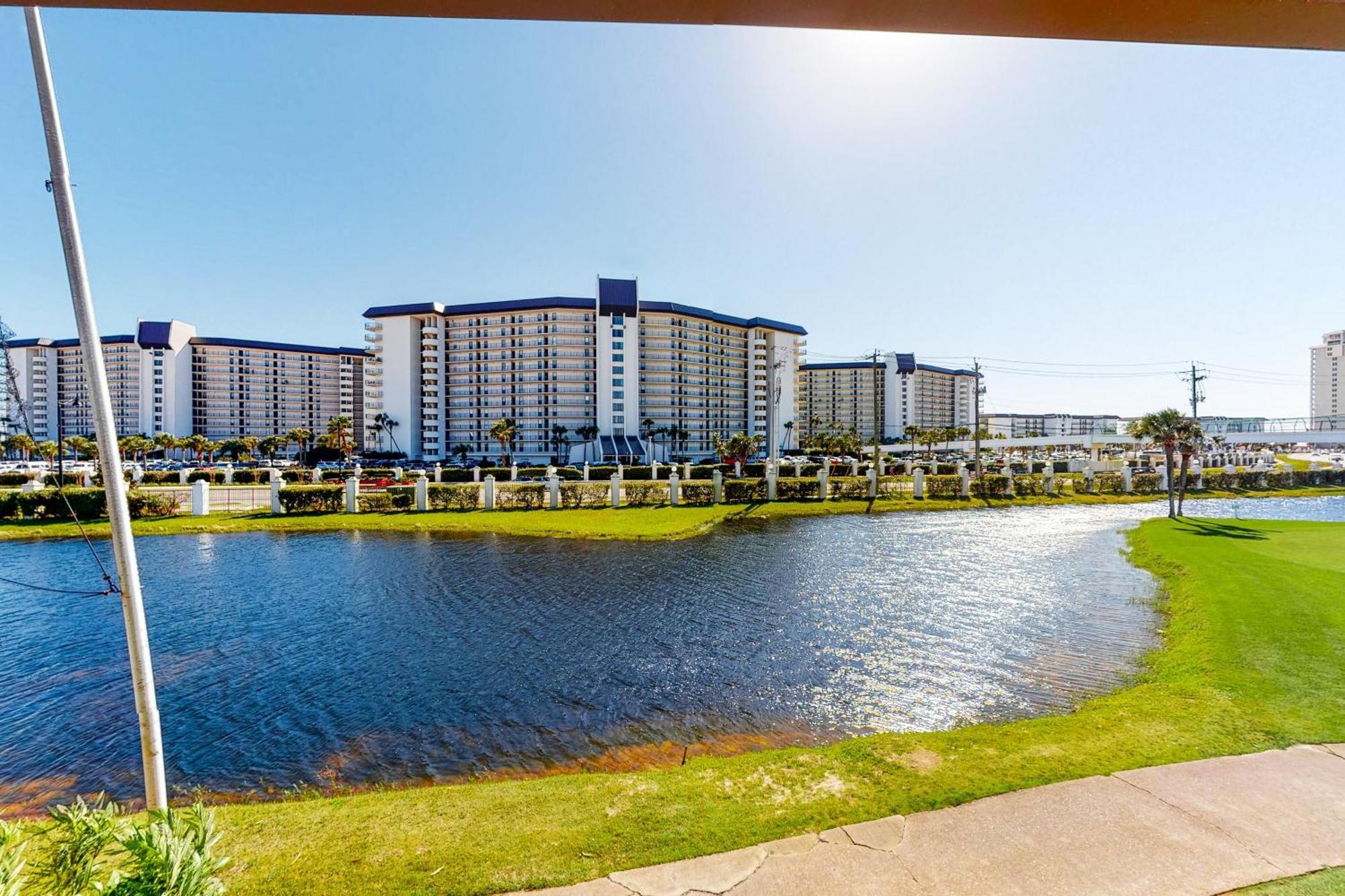 Edgewater Golf #3309 Apartment *