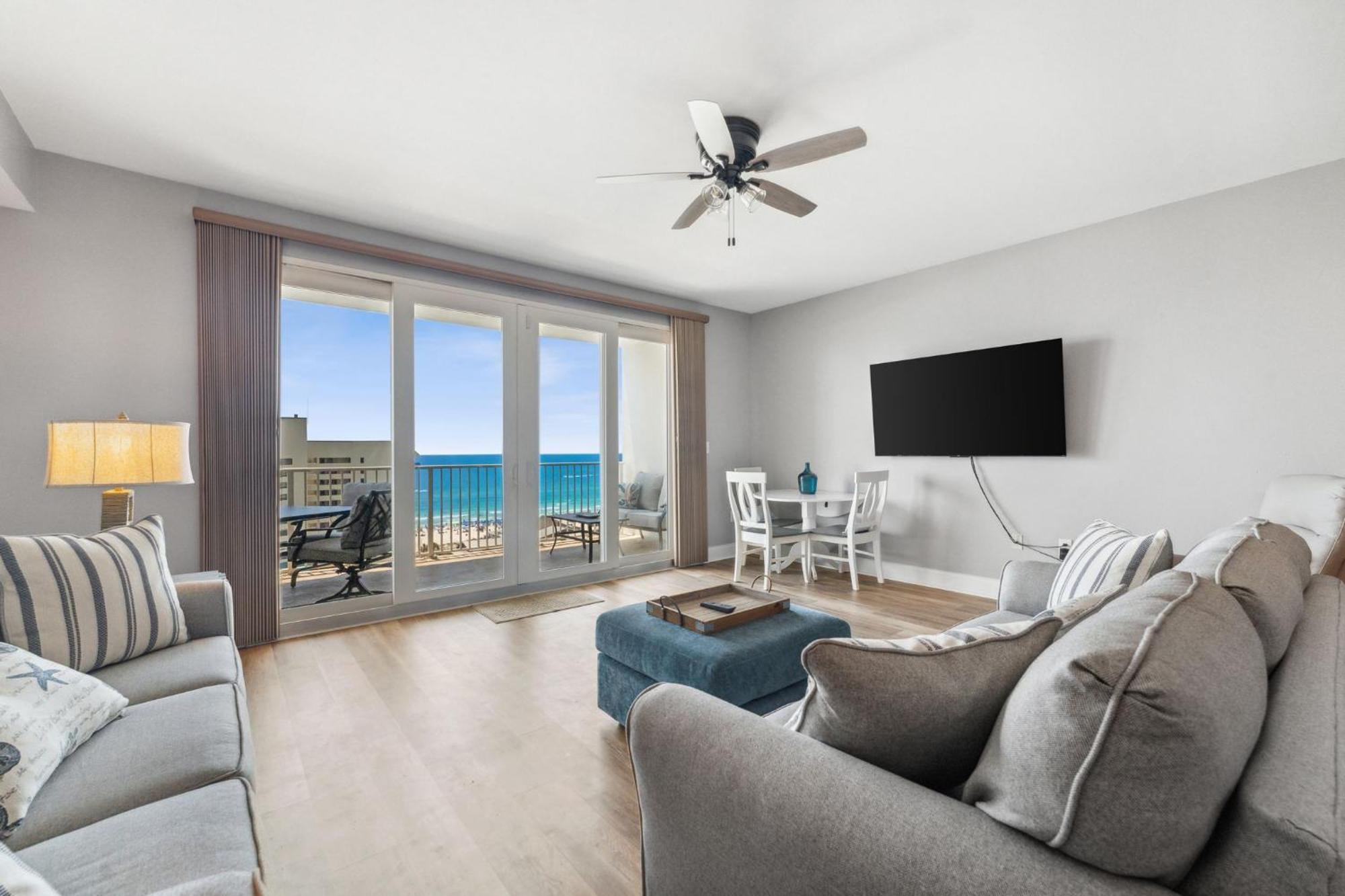 Laketown Wharf #1018 By Nautical