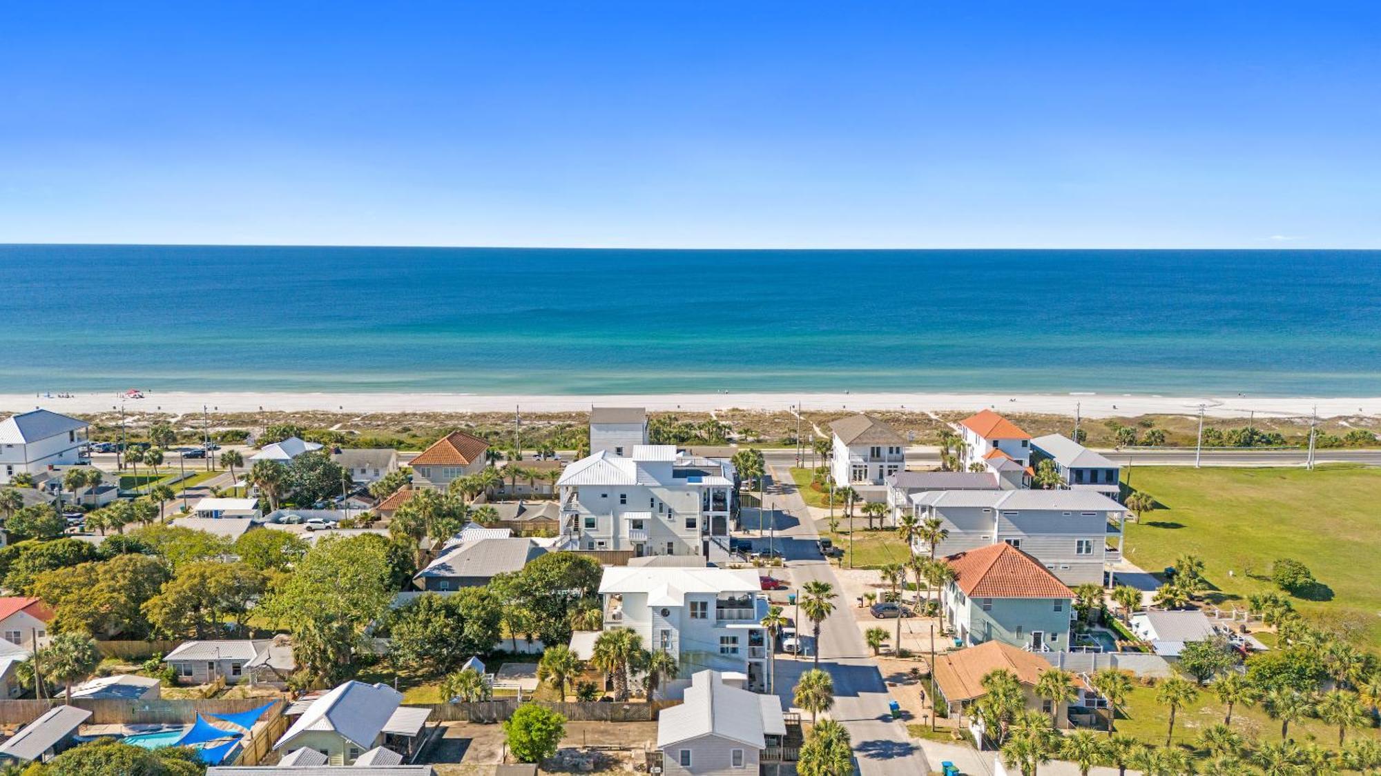 House - The Sandcastle By Panhandle Getaways *