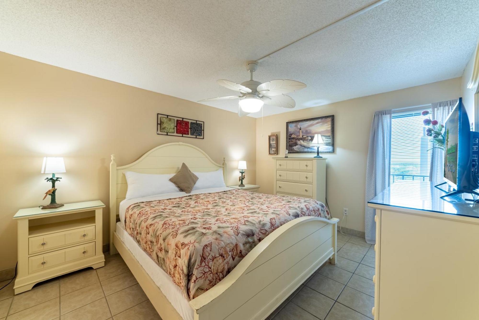 Holiday home Edgewater 2-0811 'beach Lovers Paradise'