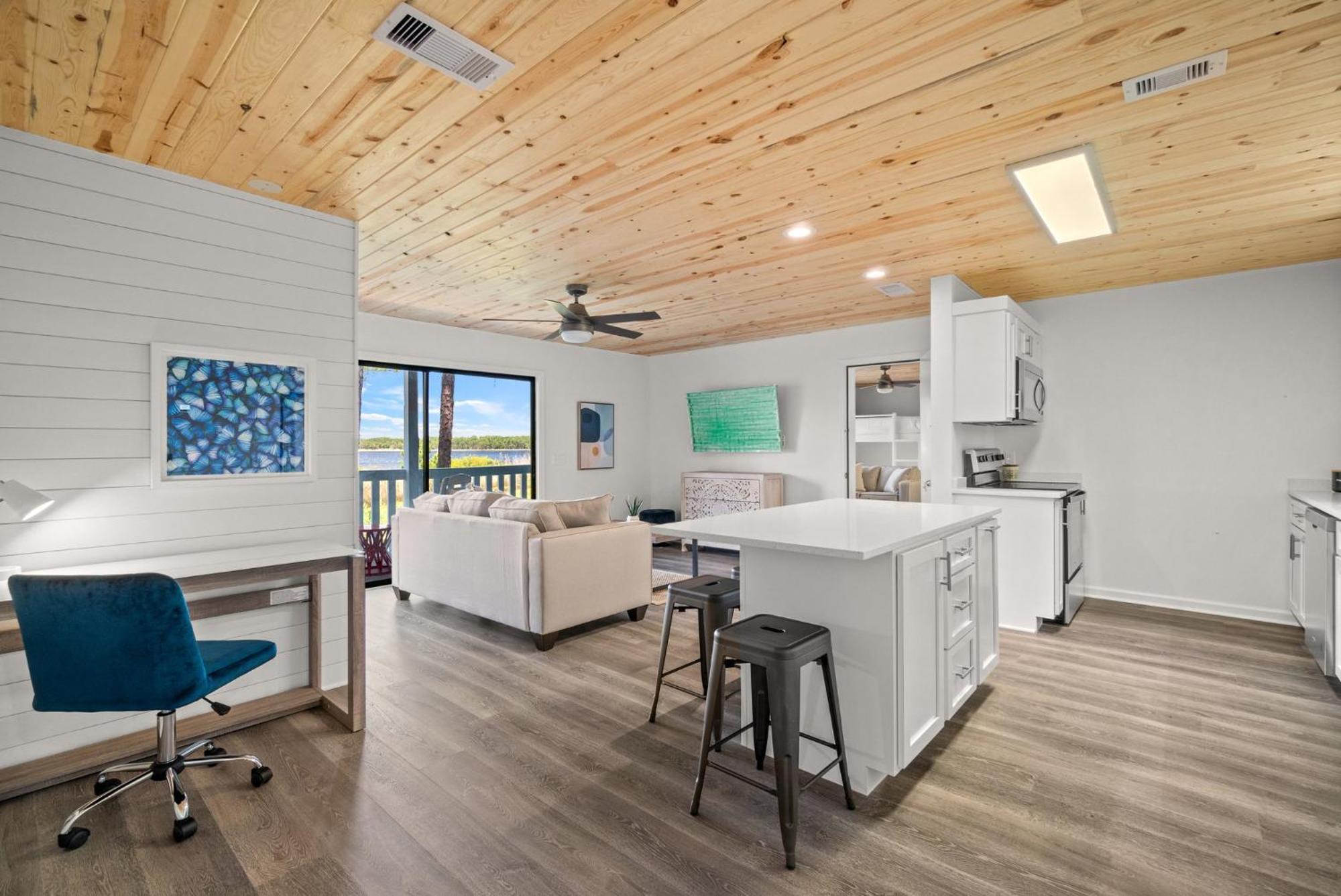 Islandia 319 Waterfront With A Pool Panama City Beach