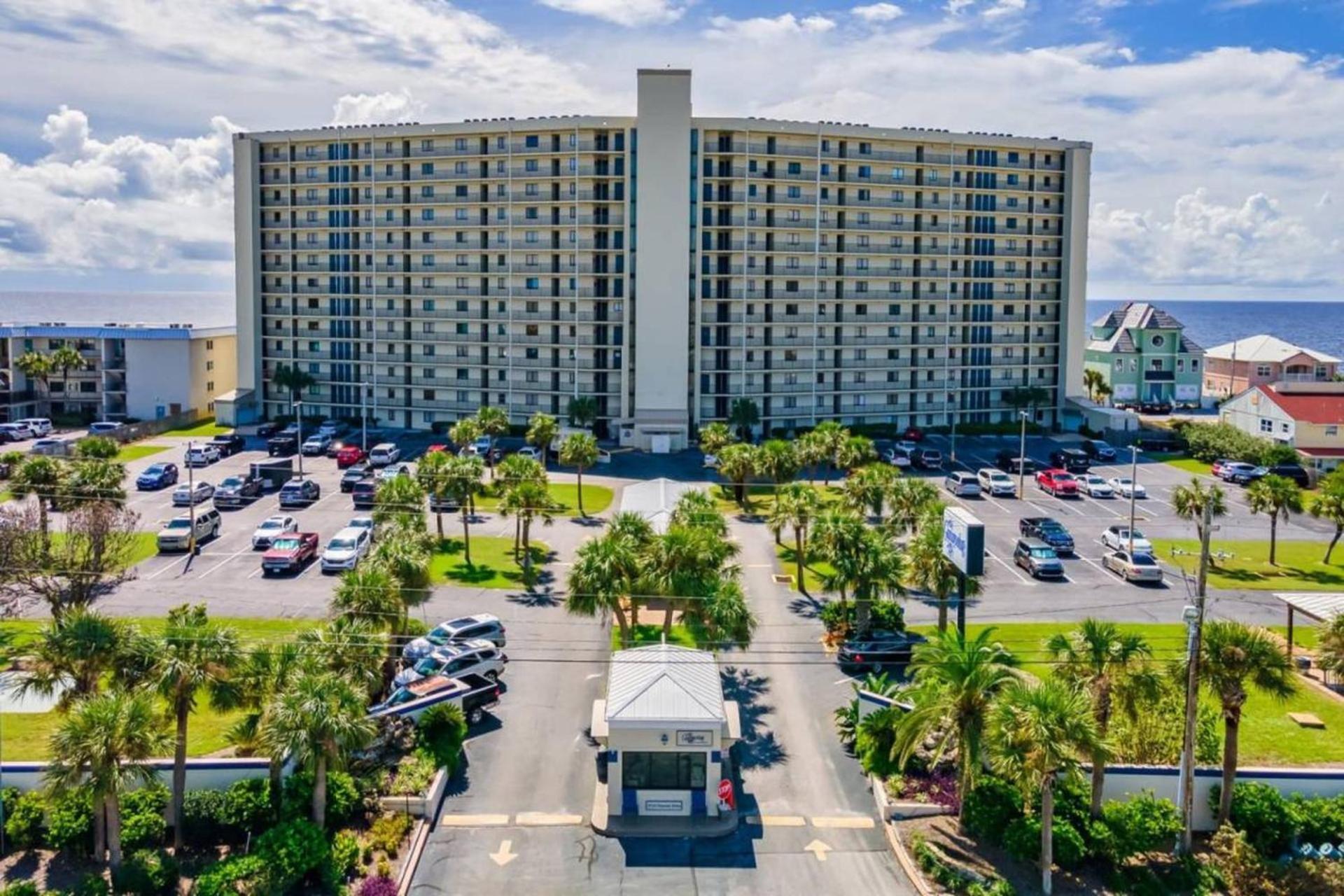 Commodore 903 Panama City Beach