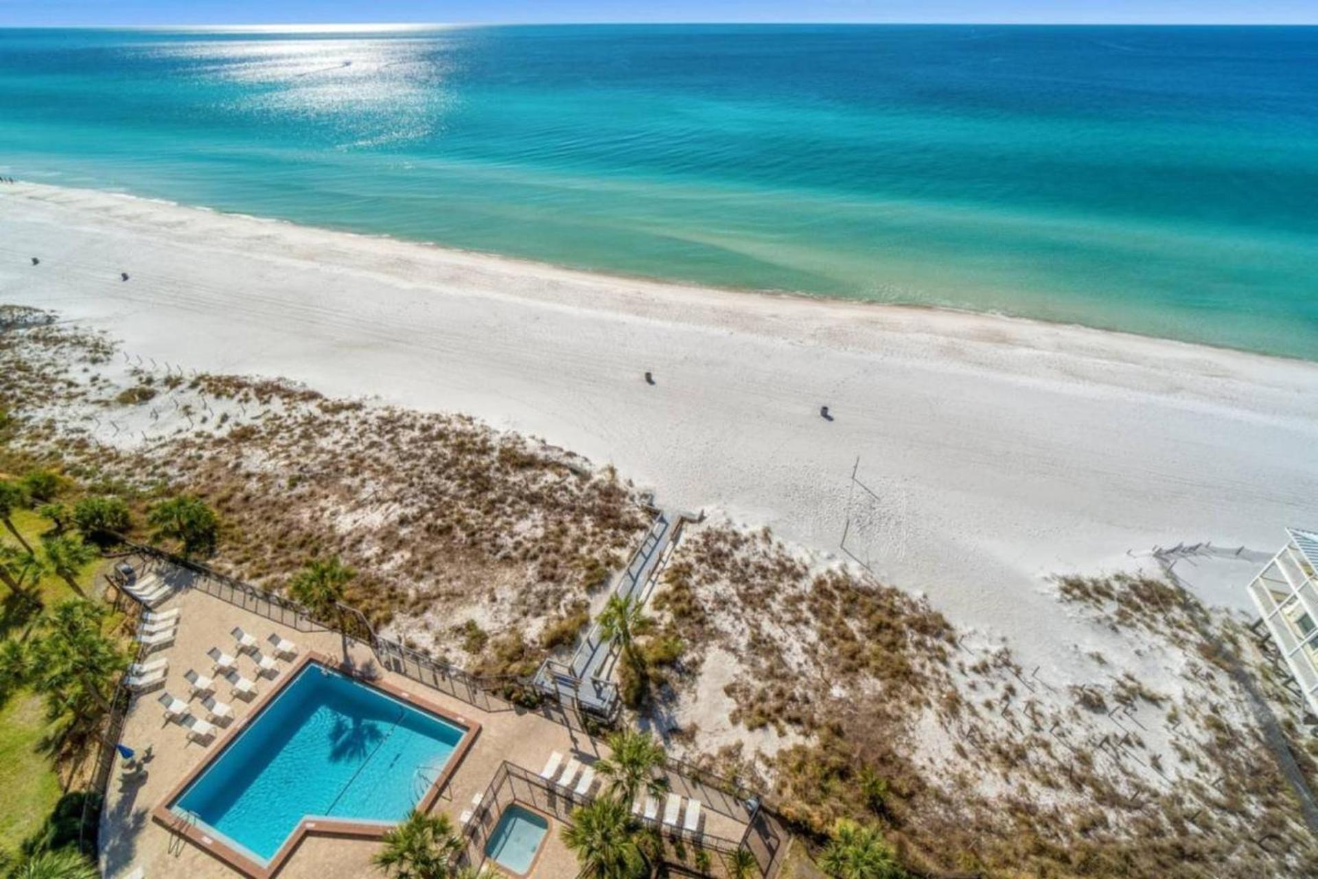 Commodore 907 2 Bed 2 Bath Panama City Beach