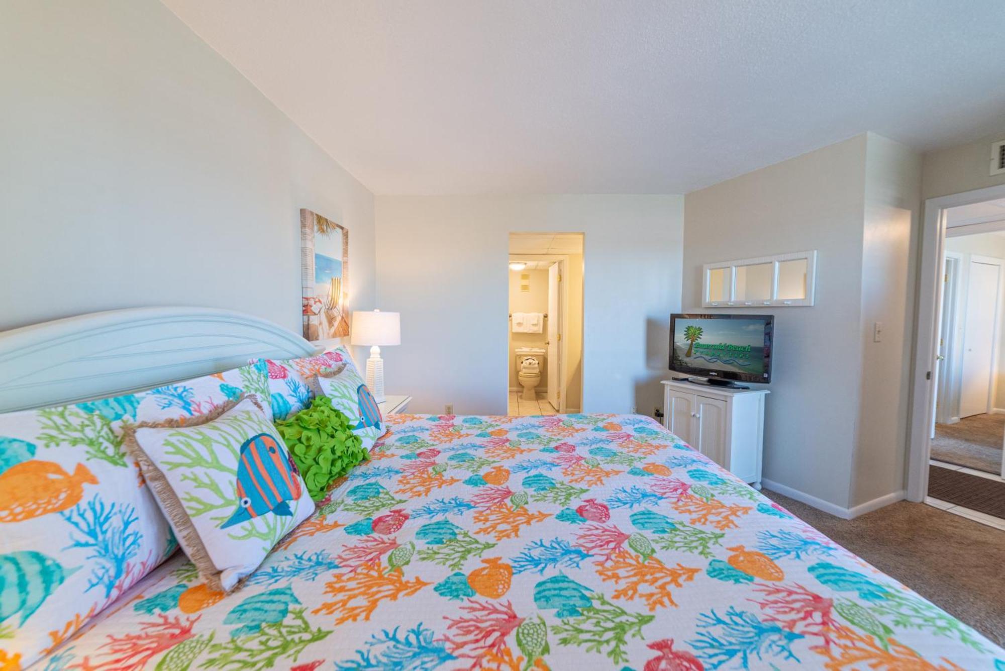 Edgewater 2-0708 'coastal Waves Escape' Holiday home *