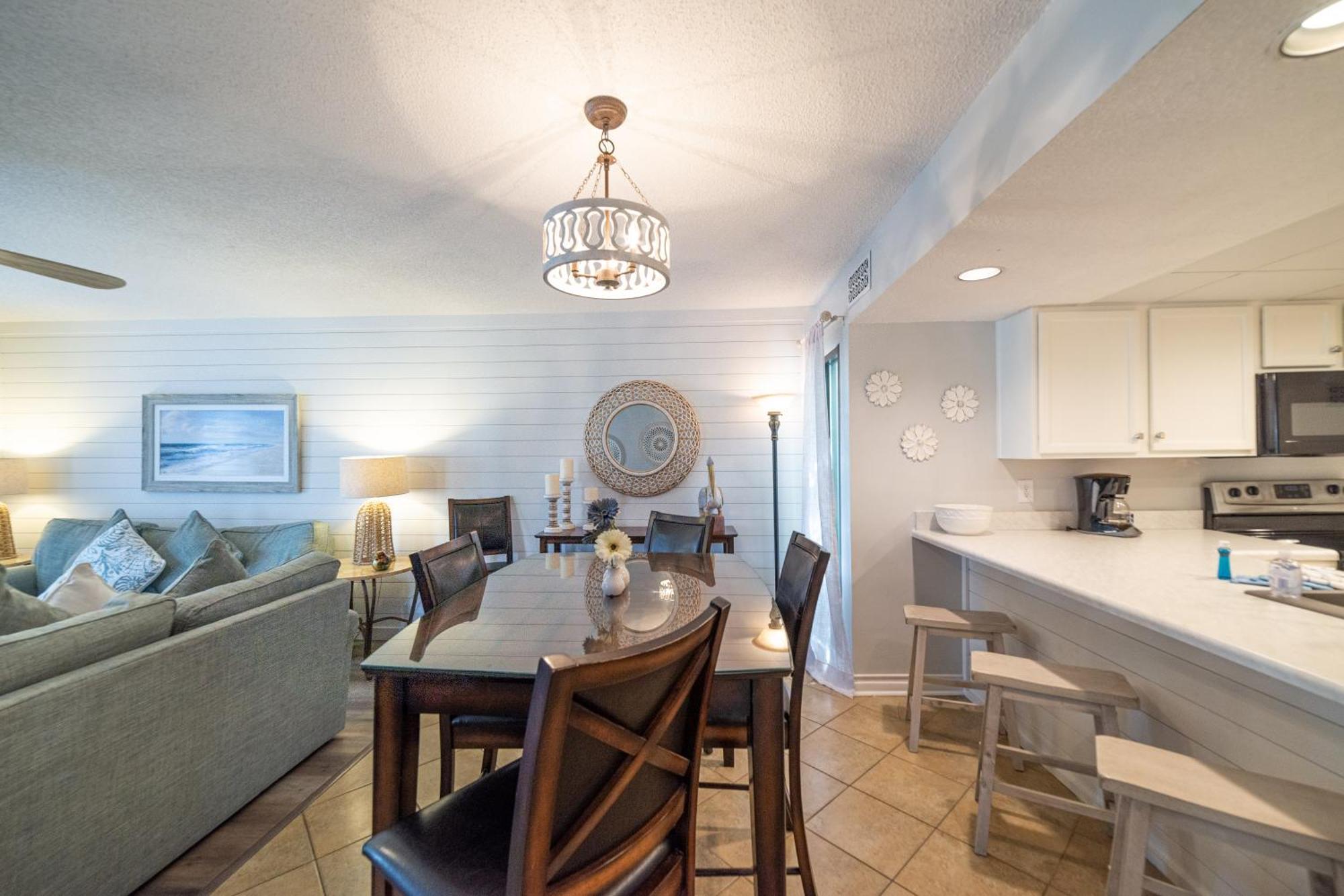 Edgewater 1104 'sandy Feet Retreat' Holiday home *