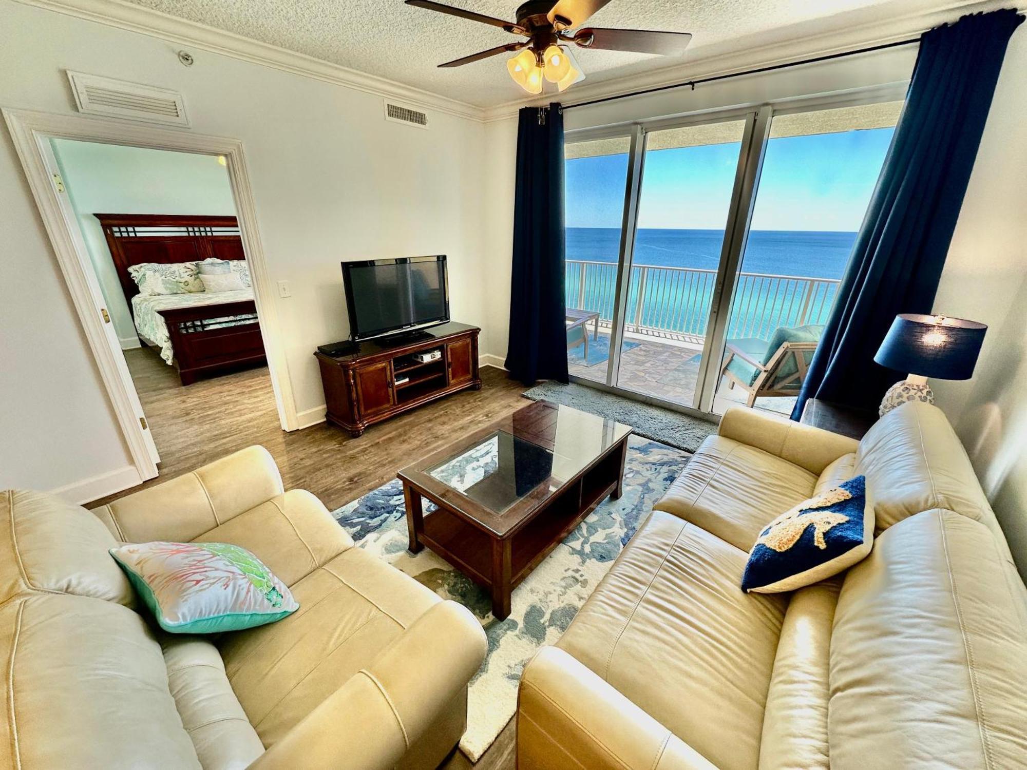 Holiday home Tropic Winds 1401 *