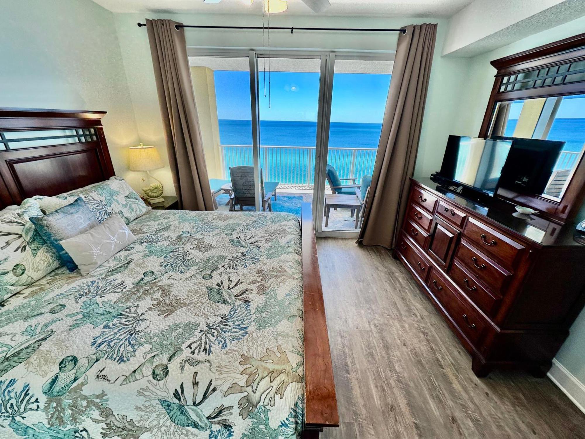 Tropic Winds 1401 Holiday home *