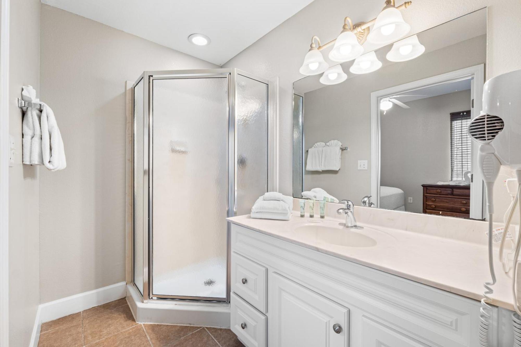 Holiday home Tidewater #1110 By Book That