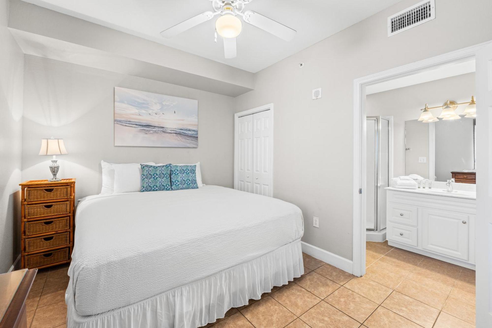 Holiday home Tidewater #1110 By Book That *