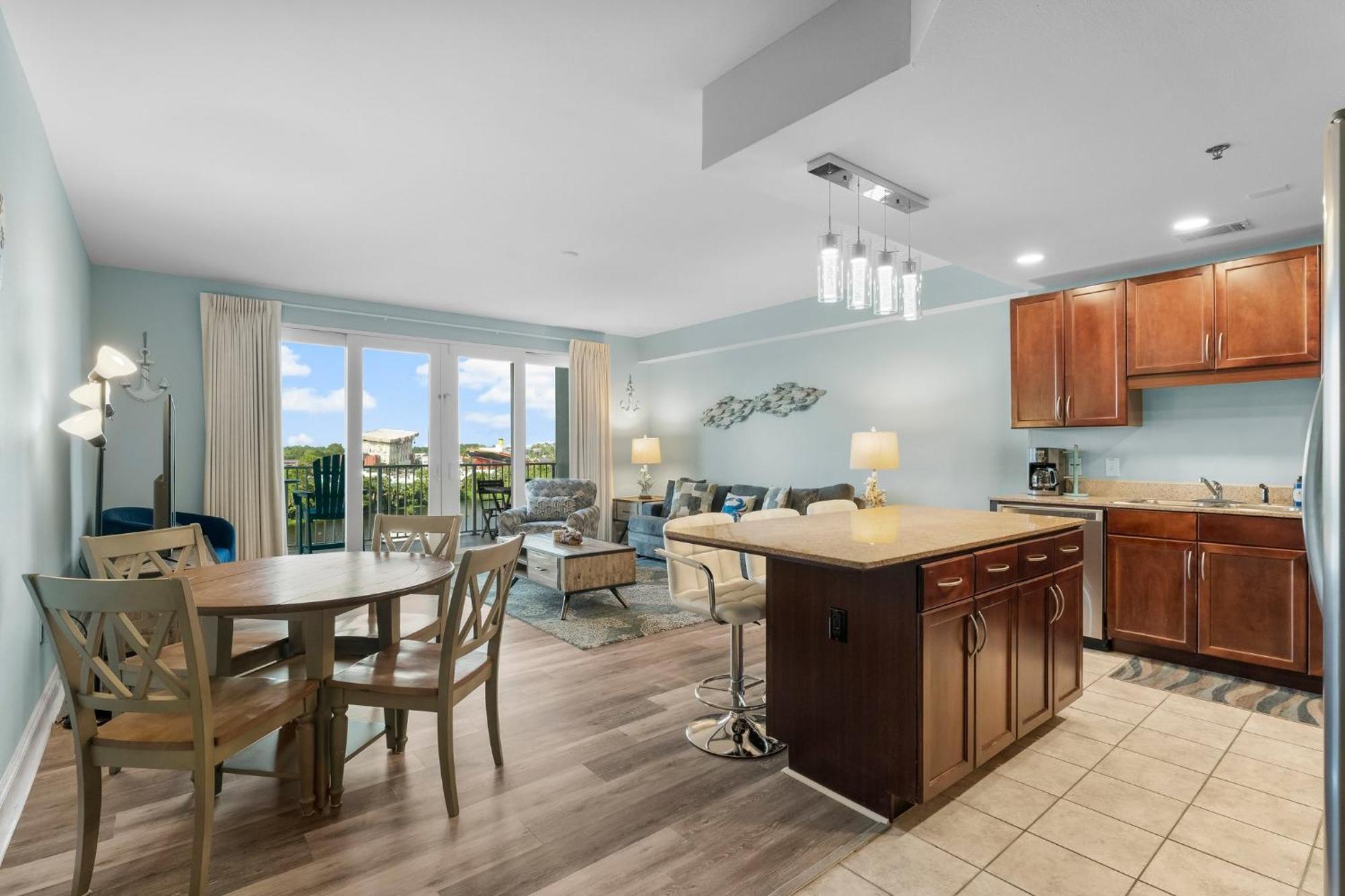 The Turtle Nest At Laketown Wharf #414 By Nautical Holiday home