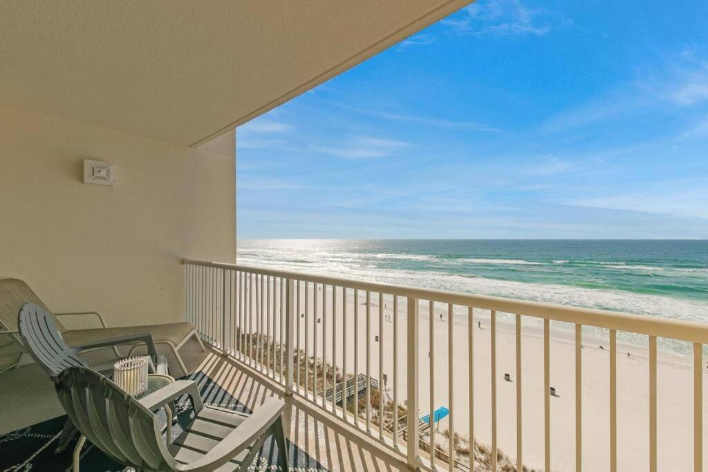 Apartment Beachfront #1112 At Majestic