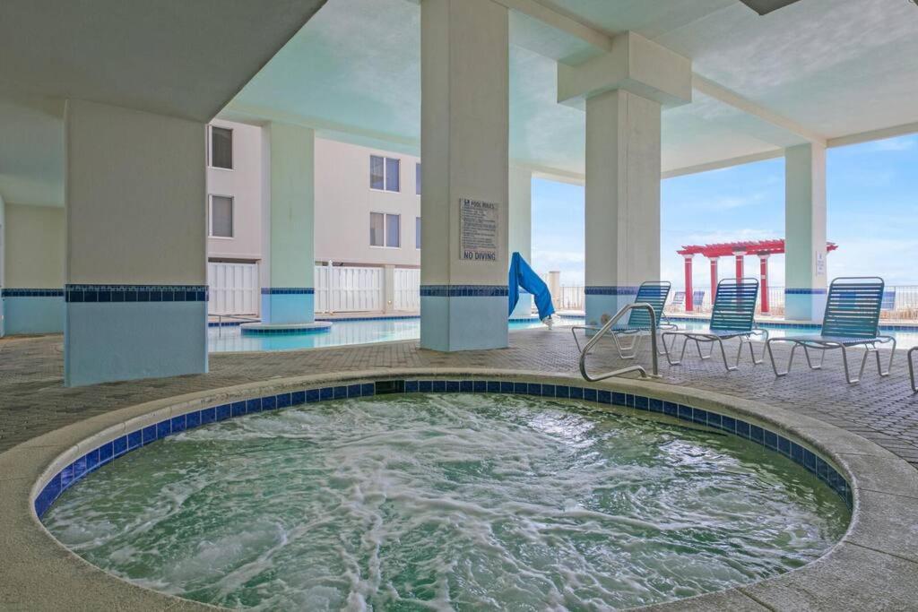 Beachfront #1112 At Majestic Panama City Beach