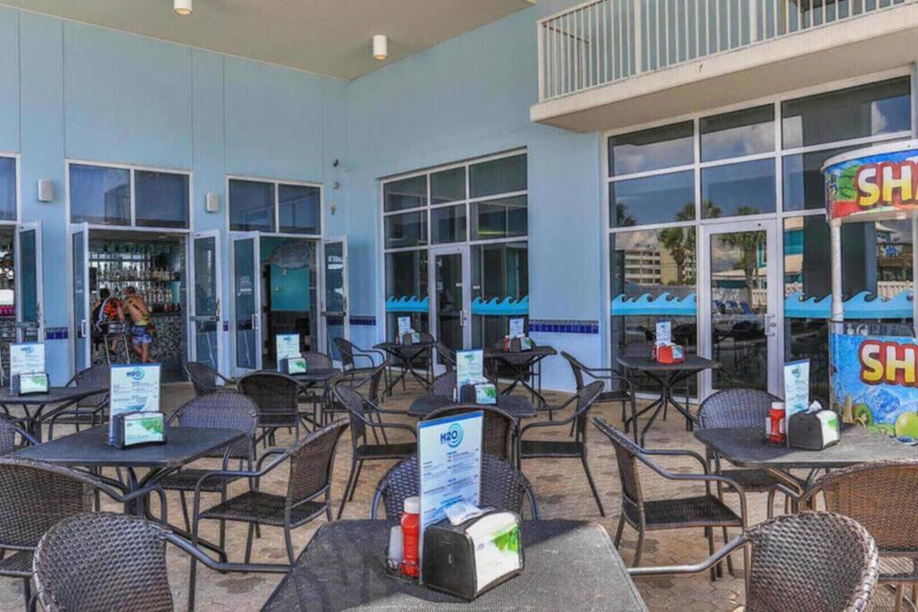 Apartment Beachfront #1112 At Majestic