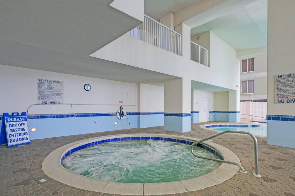 Beachfront #1112 At Majestic Panama City Beach