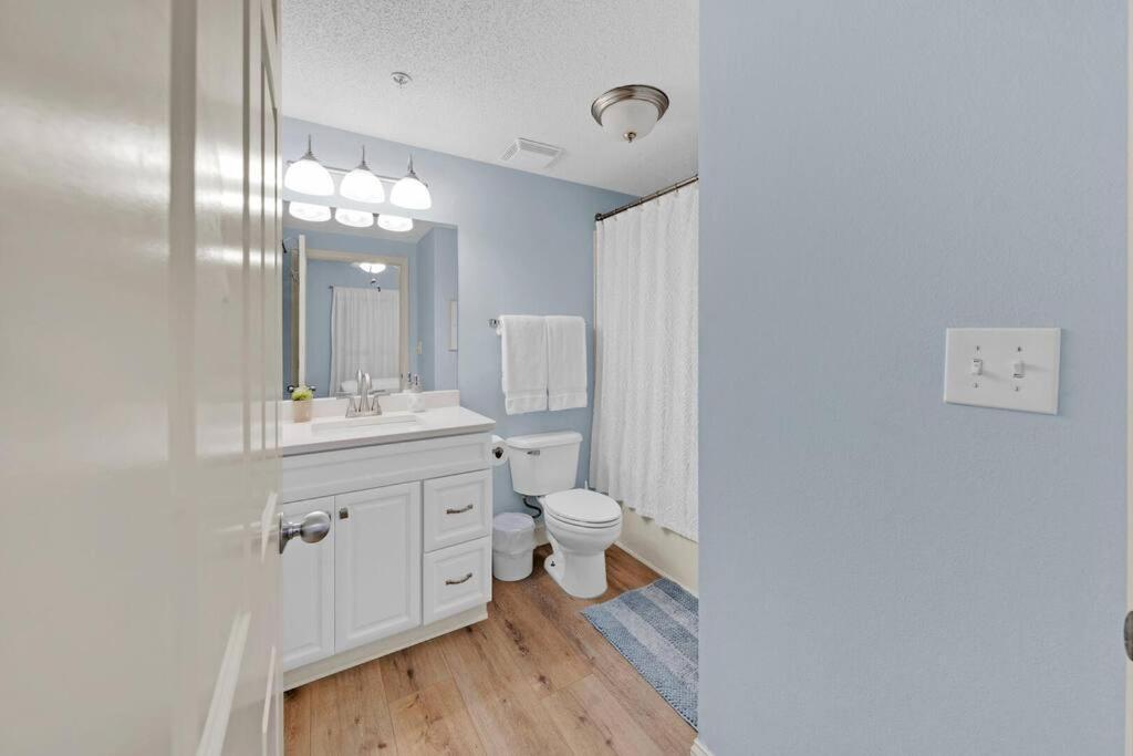 Beachfront #906 At Majestic Apartment *
