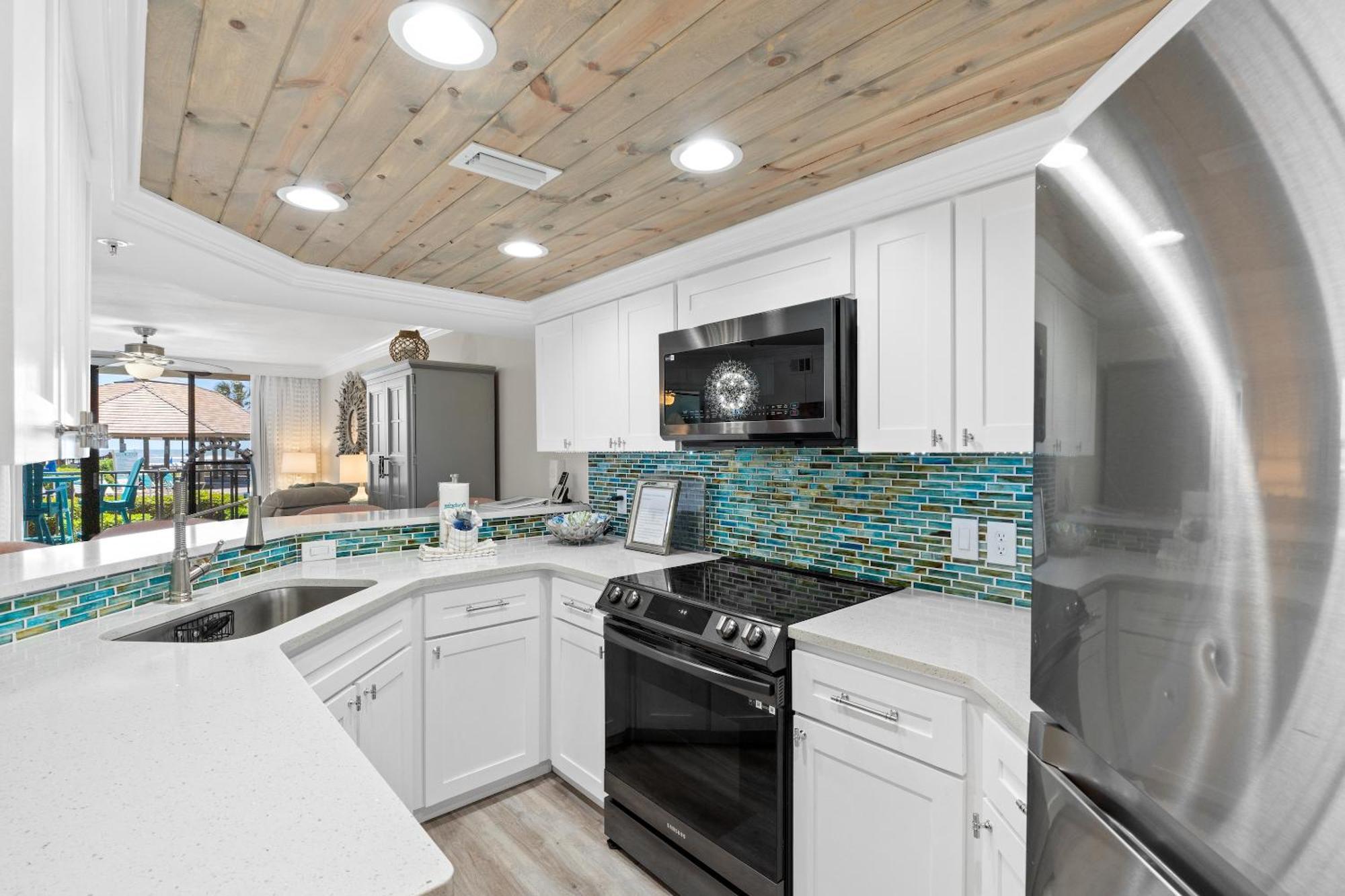 Summerhouse By Panhandle Getaways *