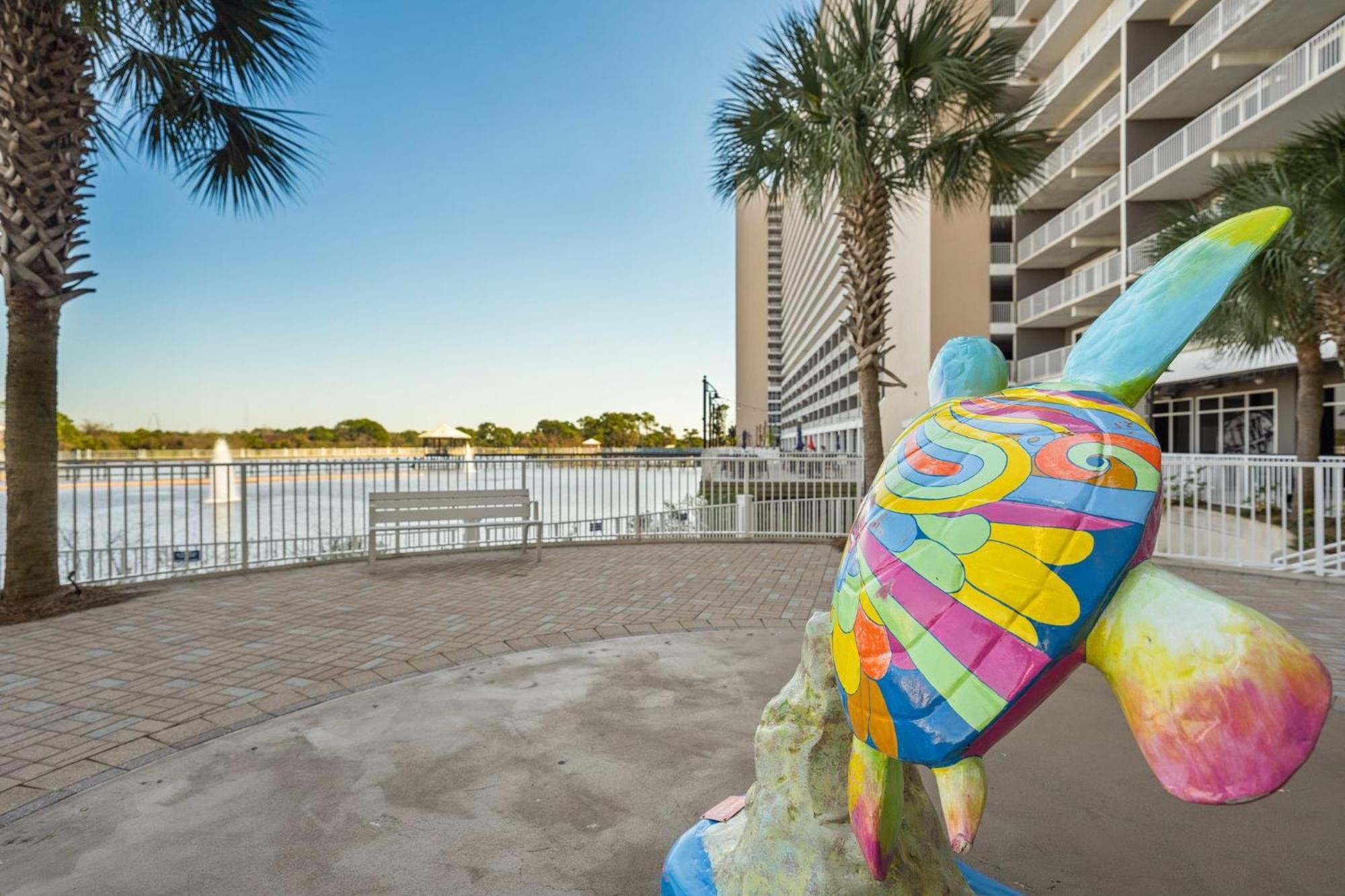 Laketown Wharf 0628