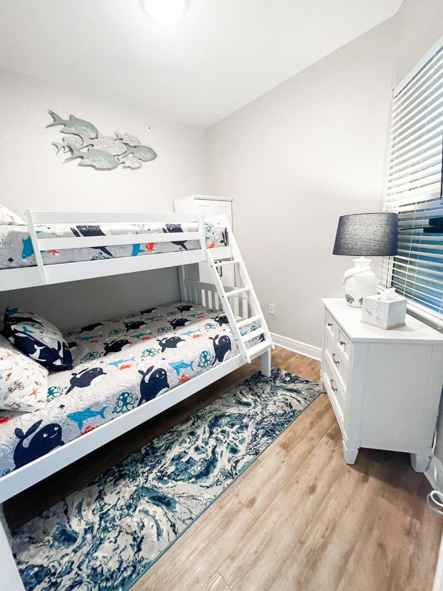 Celadon Apartment *