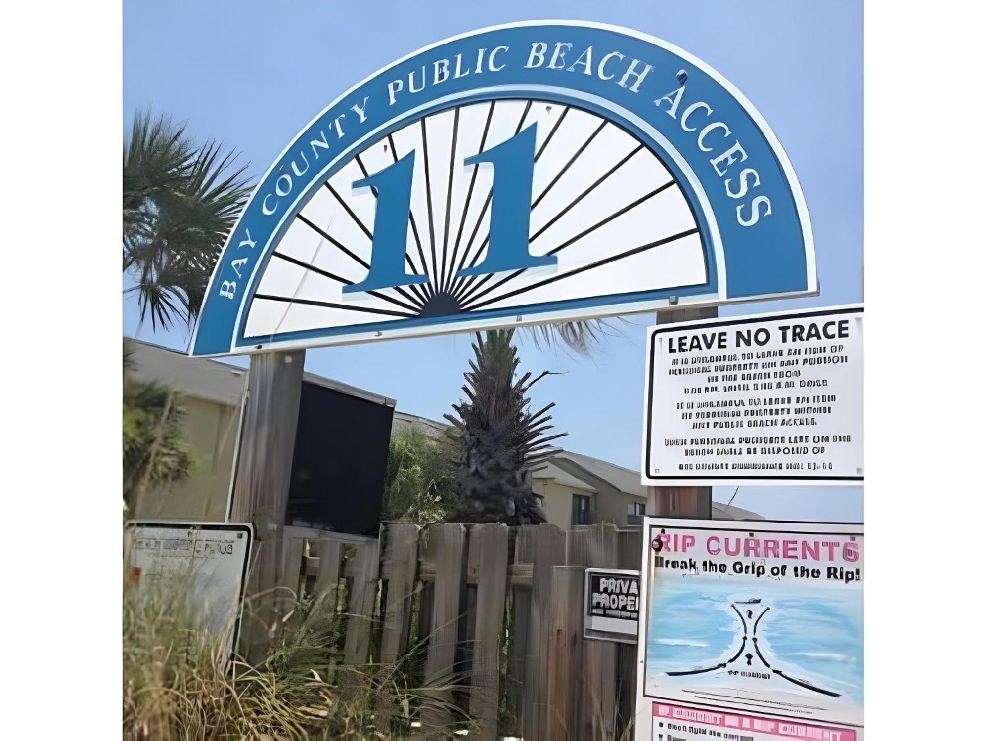 Sea Breeze House- 3 Bd 2 Ba 5 Min Walk To * Panama City Beach