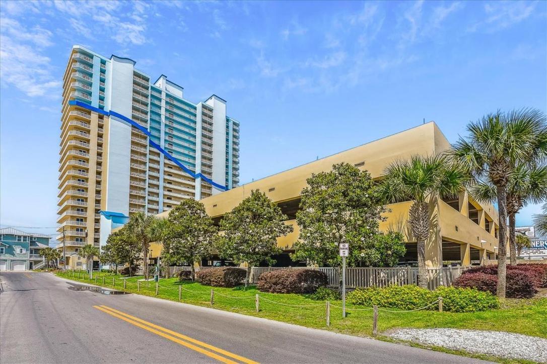 905 Seychelles Apartment