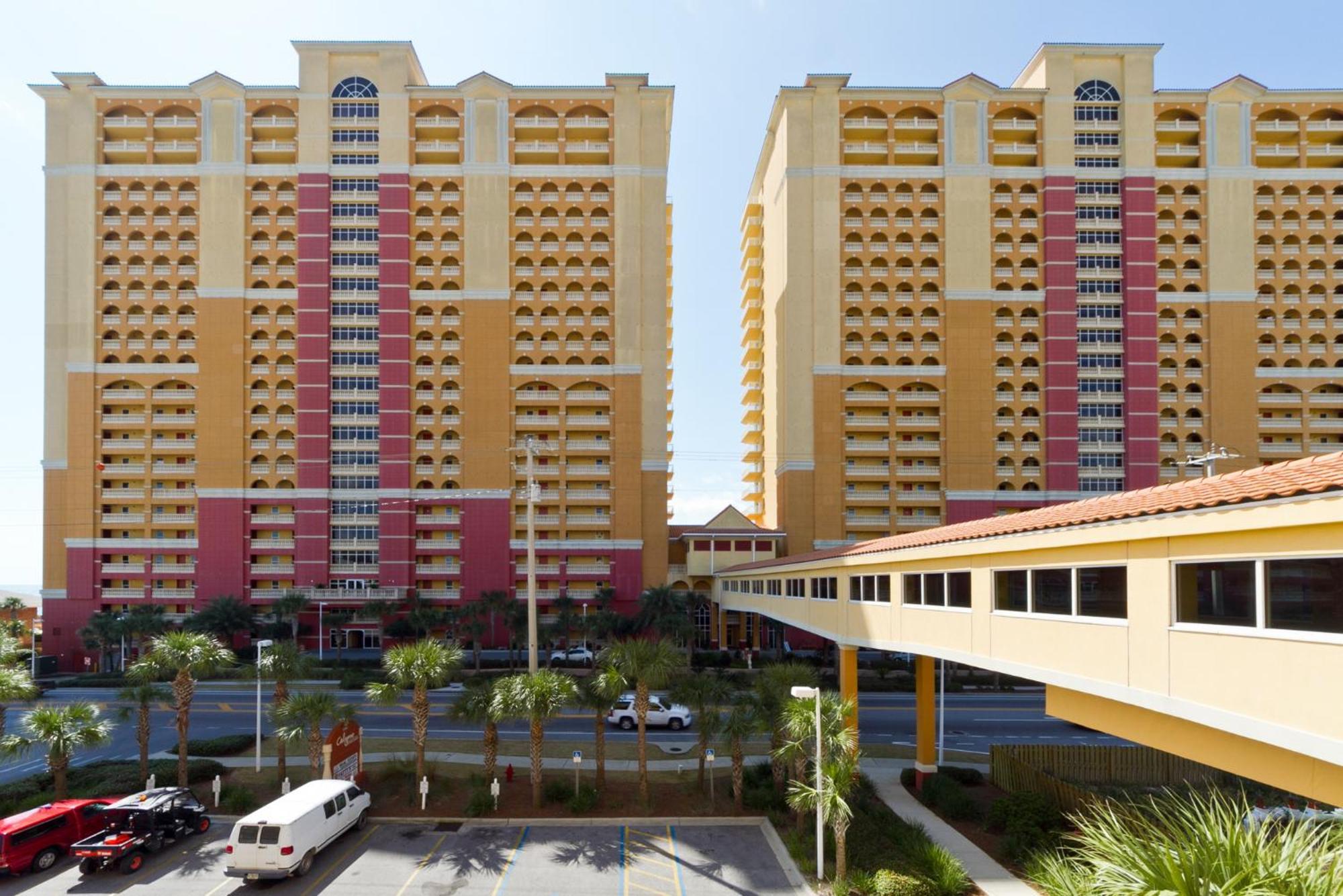Holiday home Right Across The Street From Pier Park! 2 Pools Overlooking Gulf!next To Pier *
