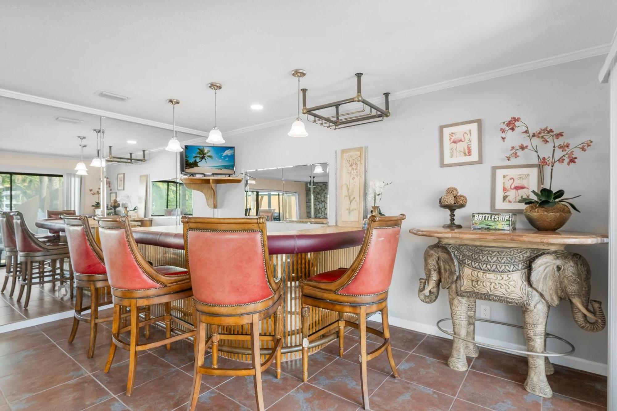 Tranquil Lagoon House! Pool And Nearby! By Dolce Getaways! * Panama City Beach