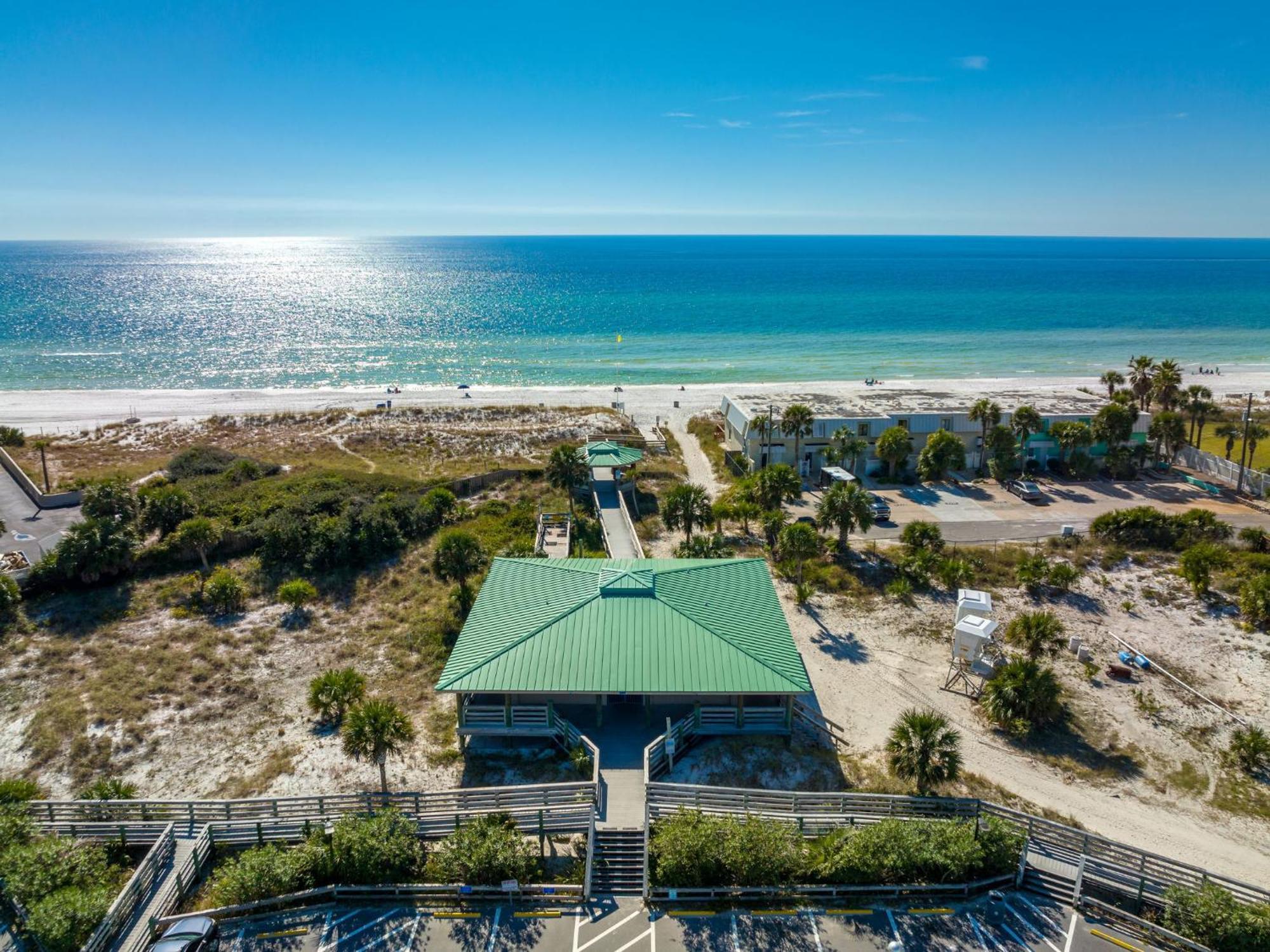 Tranquil Lagoon House! Pool And Nearby! By Dolce Getaways! * Panama City Beach