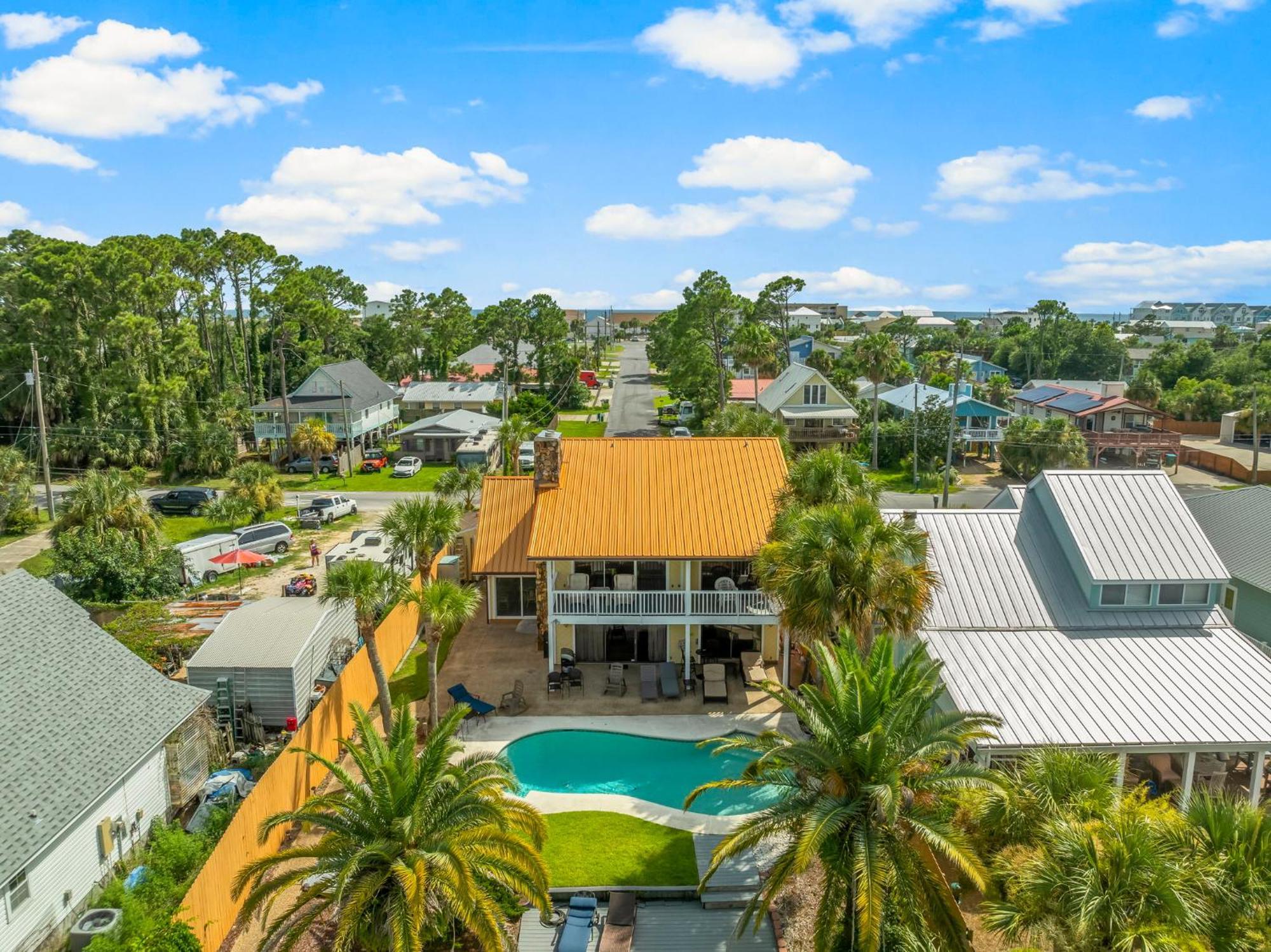 Tranquil Lagoon House! Pool And Nearby! By Dolce Getaways! Holiday home Panama City Beach