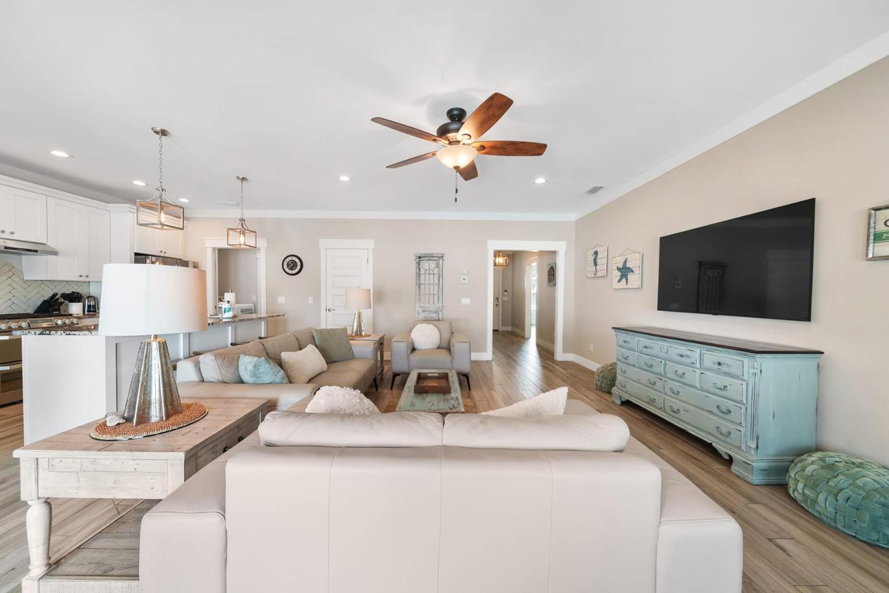 Laid Back In Laguna - Pet Friendly, Private Pool