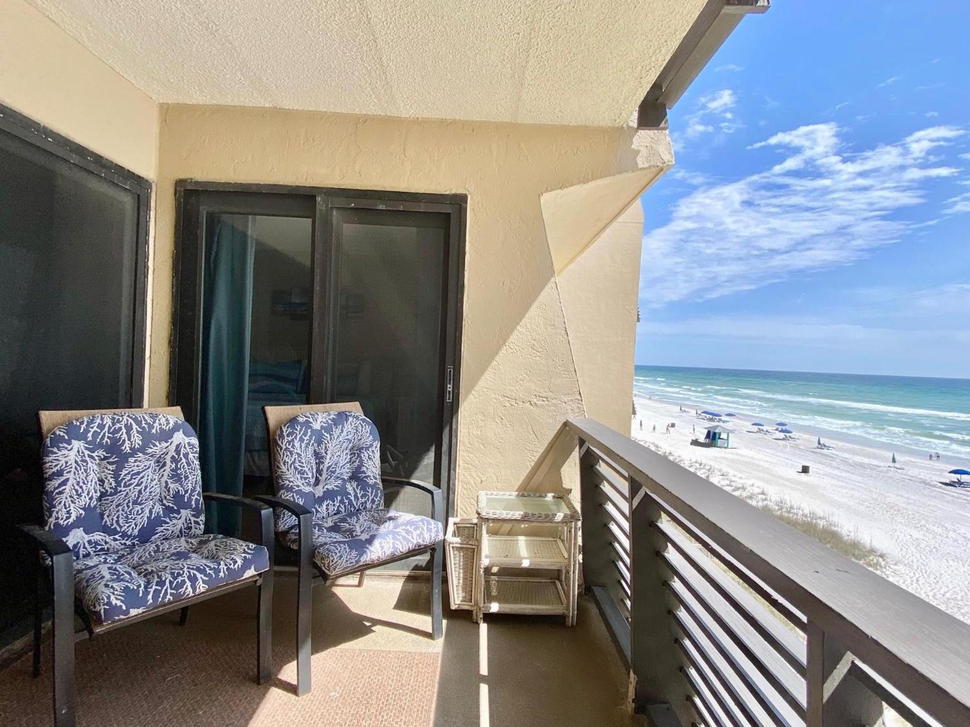 Gulfgate 403 *