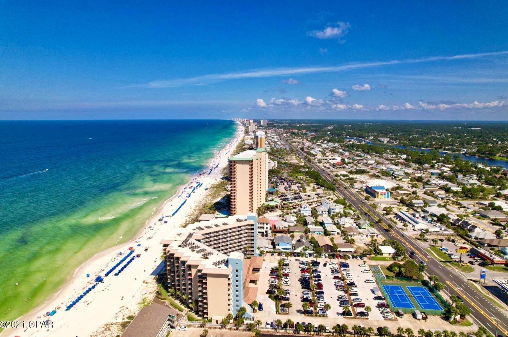 Holiday home Pelican Walk 810