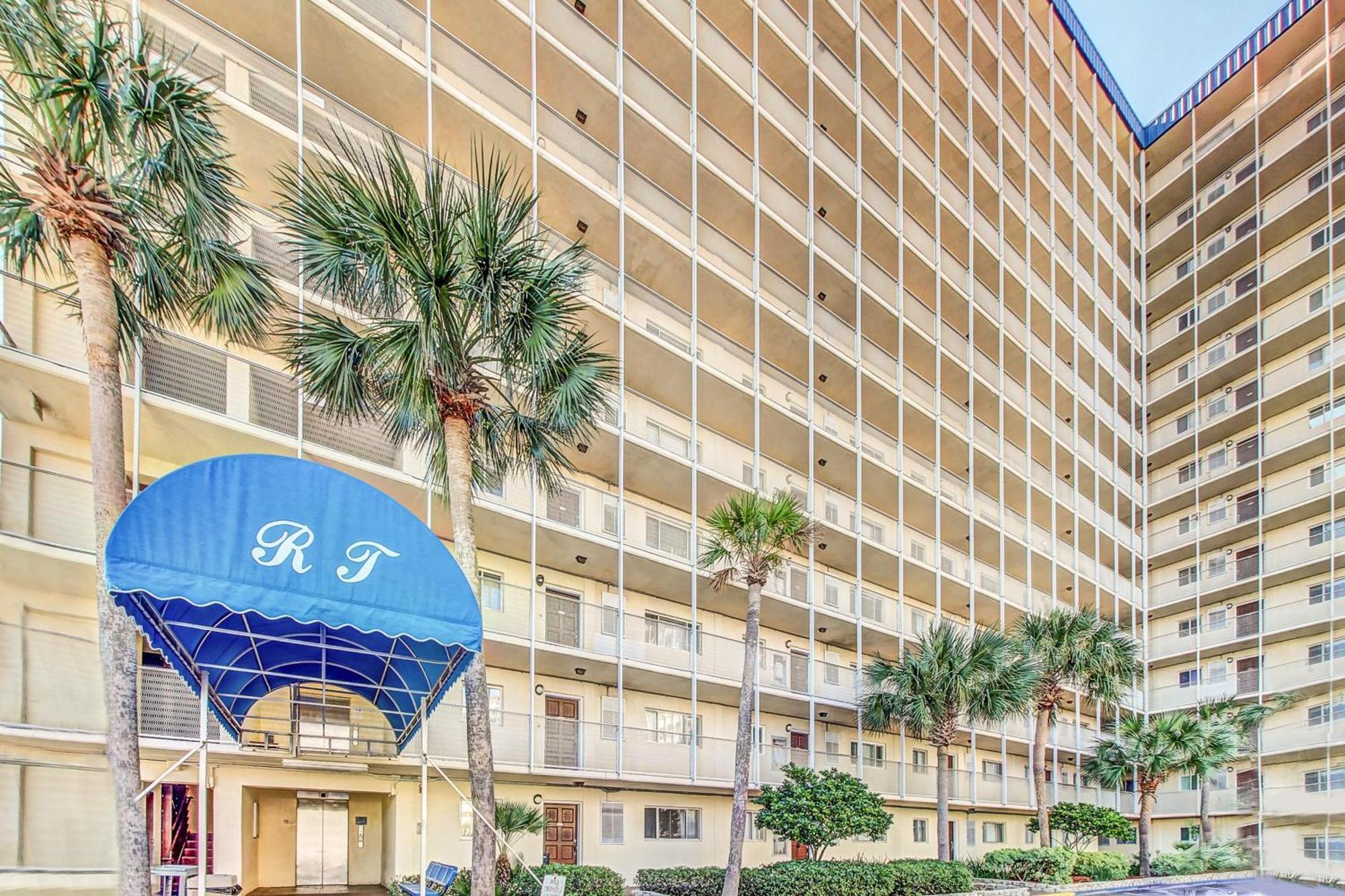 Regency Towers 823