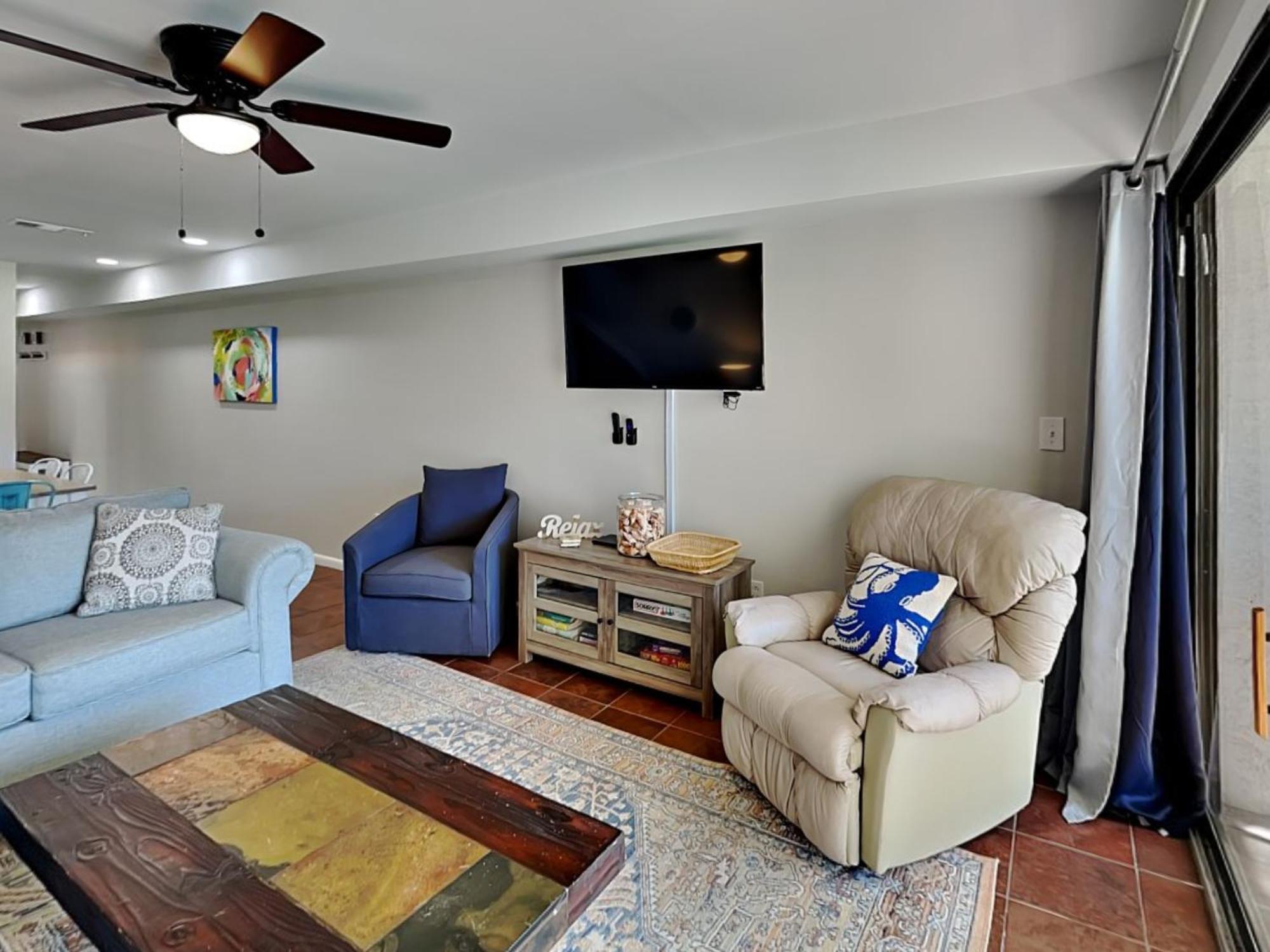 Apartment Edgewater 121 *