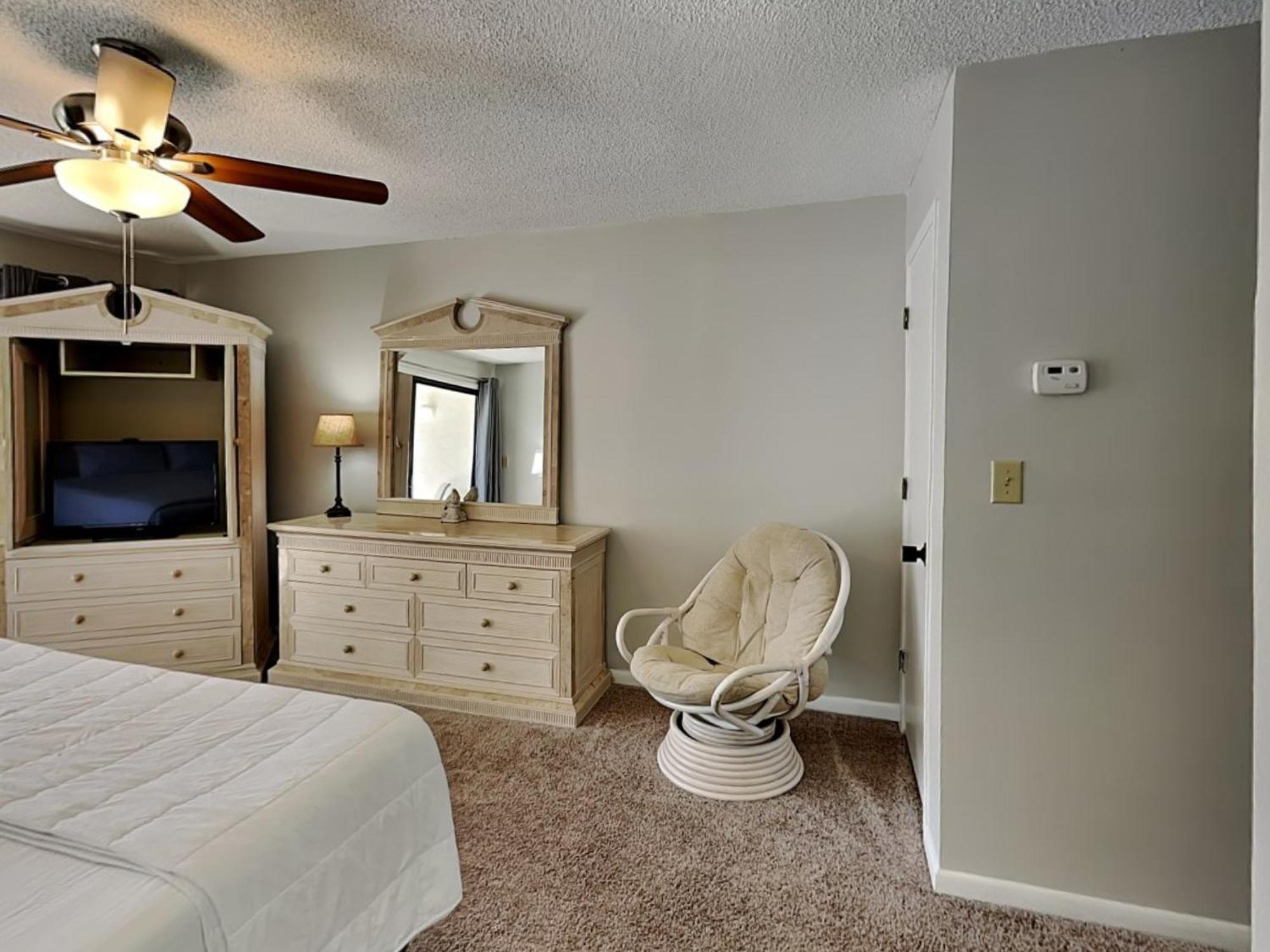 Apartment Edgewater 121 *