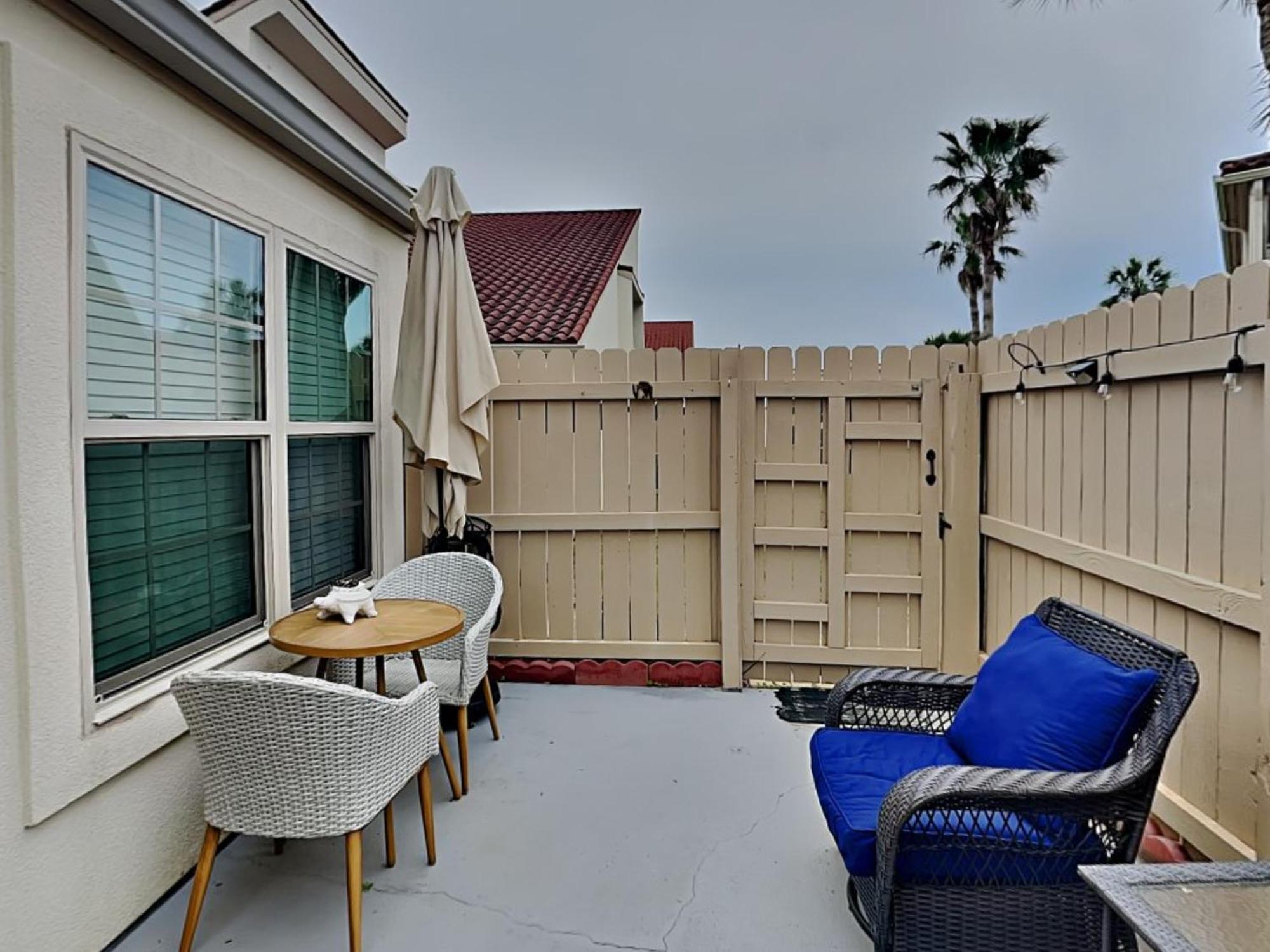 Horizon South 83d Apartment *