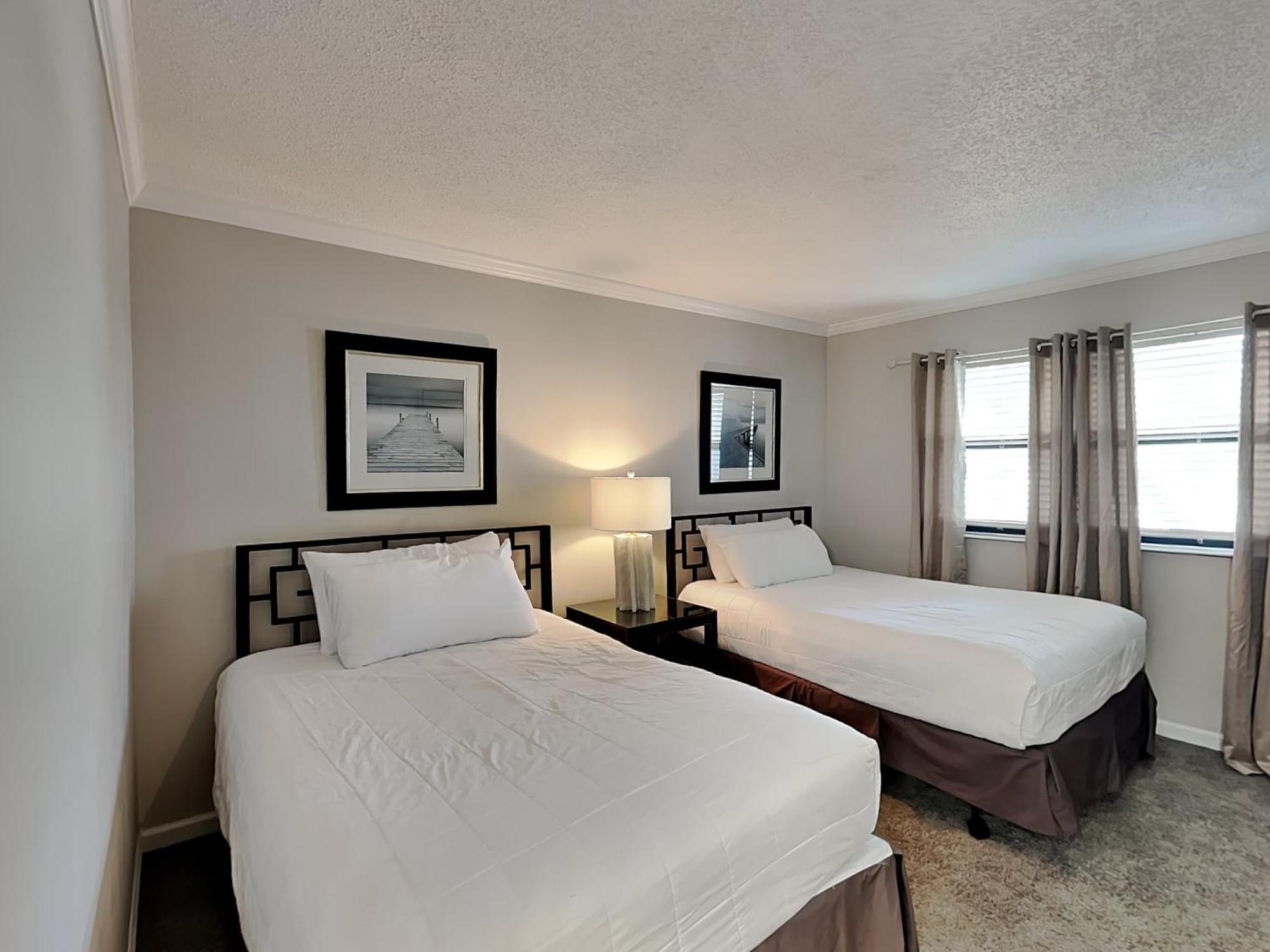 Edgewater 2601 *