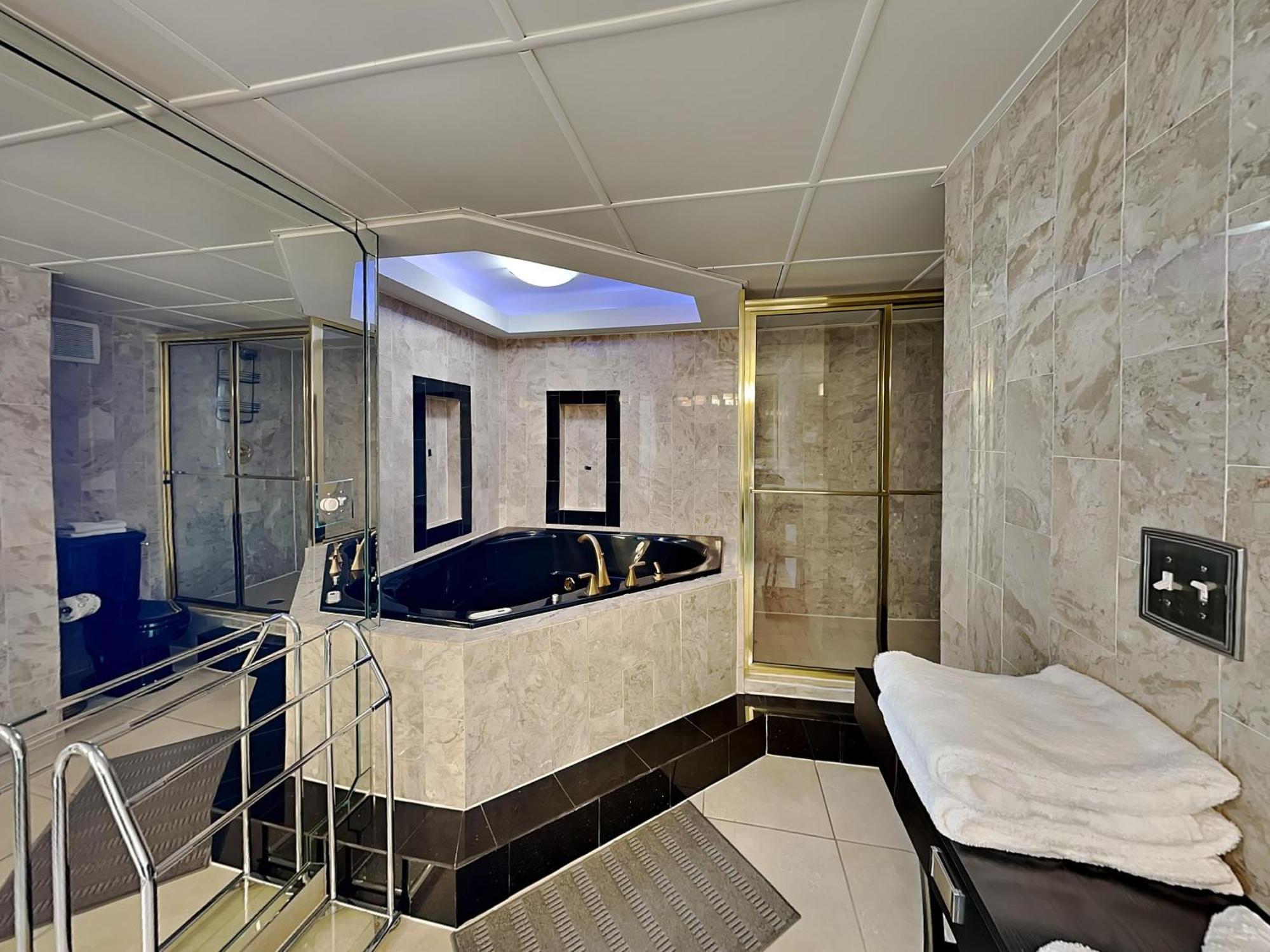 Edgewater Tower Iii 504 Apartment Panama City Beach